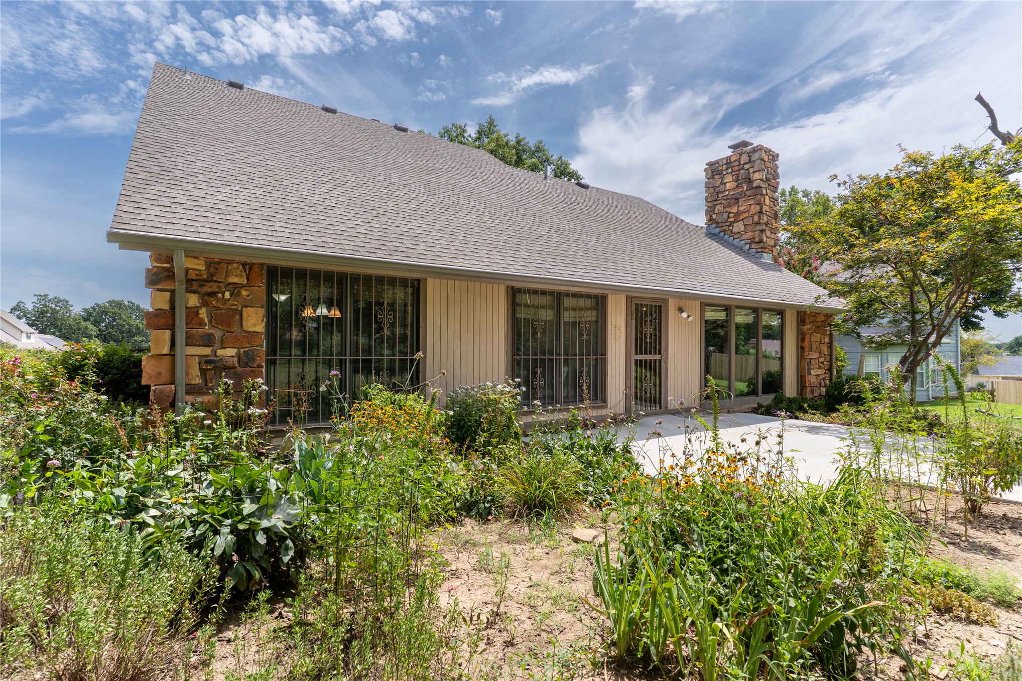 1944 N Nogales Avenue Tulsa OK 74127
