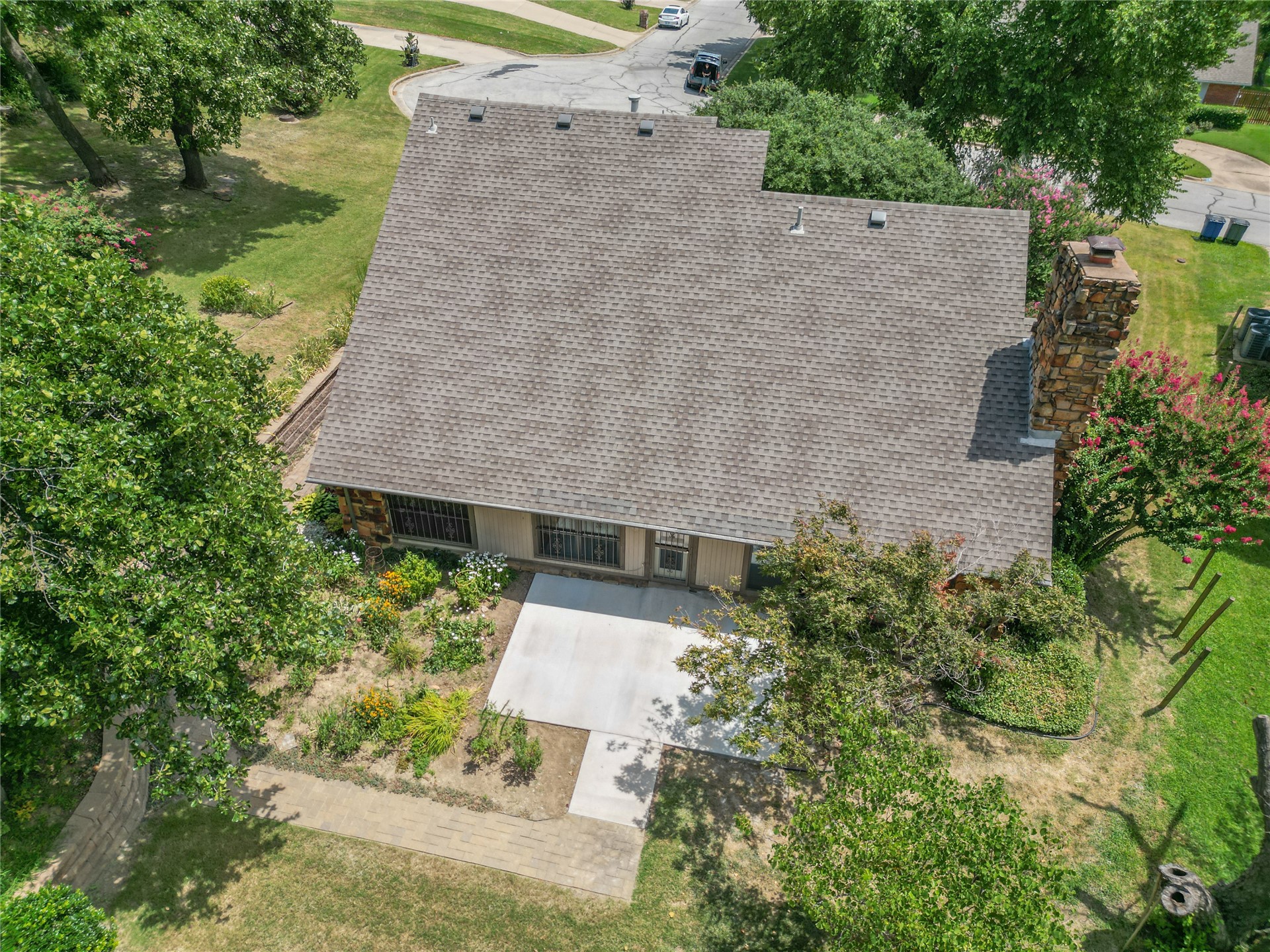 1944 N Nogales Avenue Tulsa OK 74127