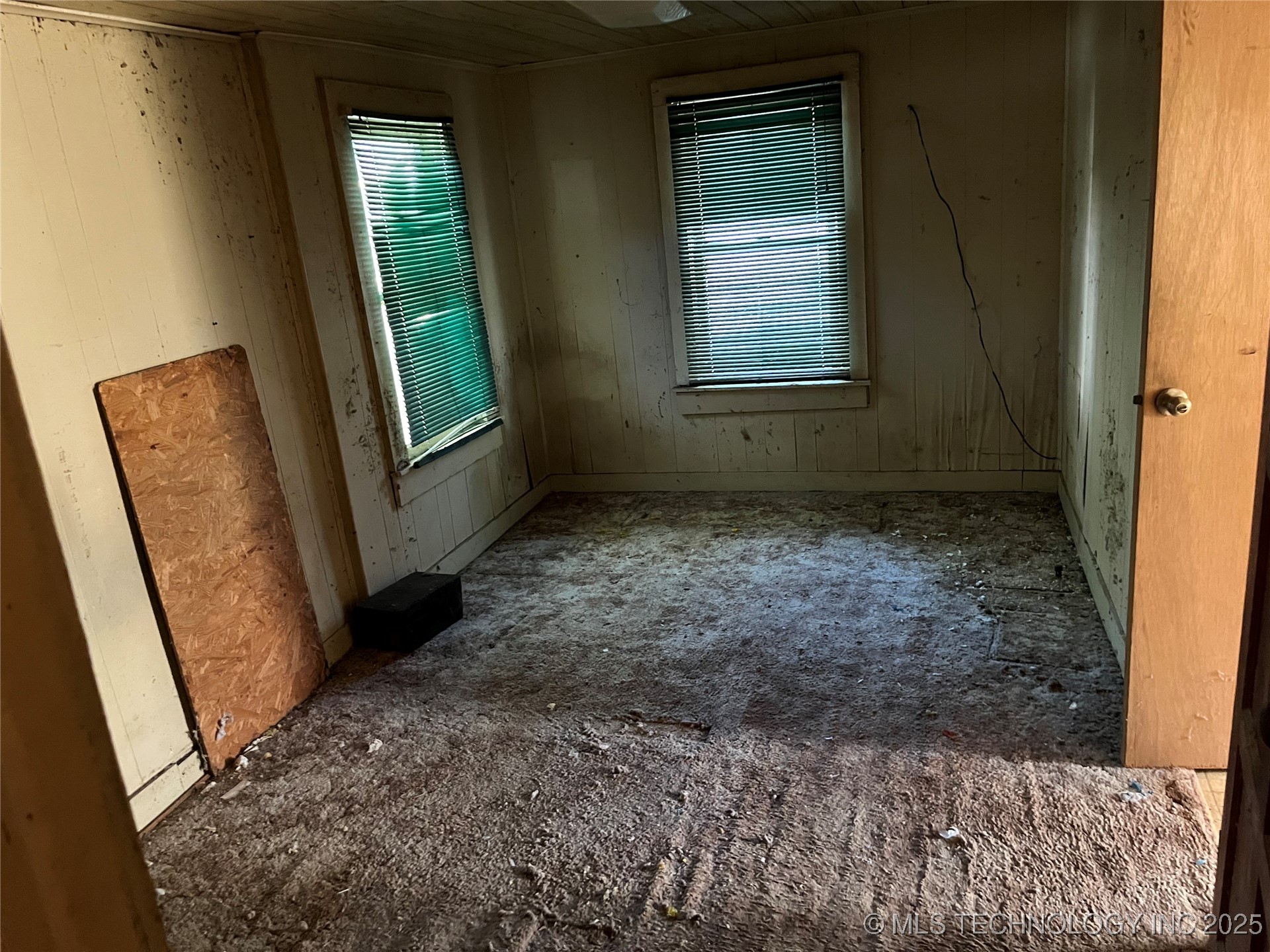 612 W 5th Ada OK 74820