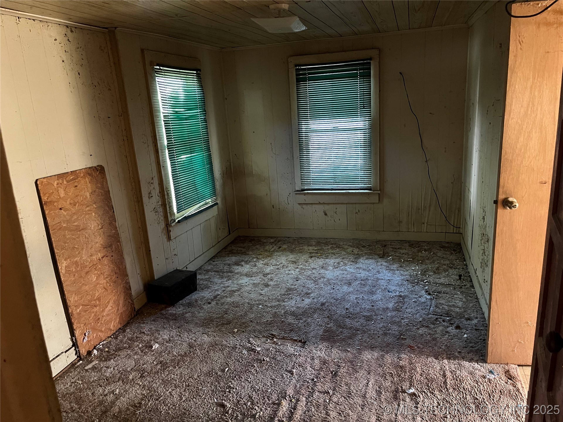 612 W 5th Ada OK 74820