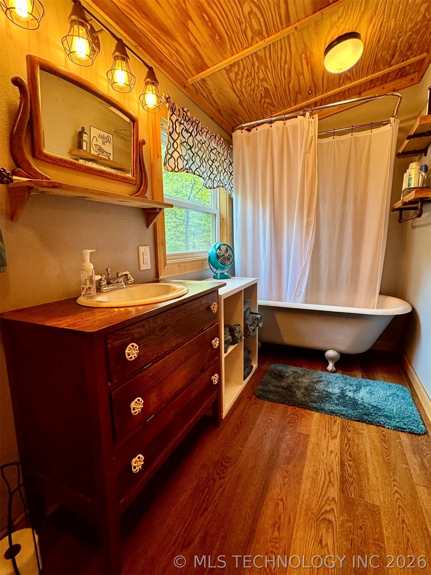 139 N Bk 1800 Road Stigler OK 74462