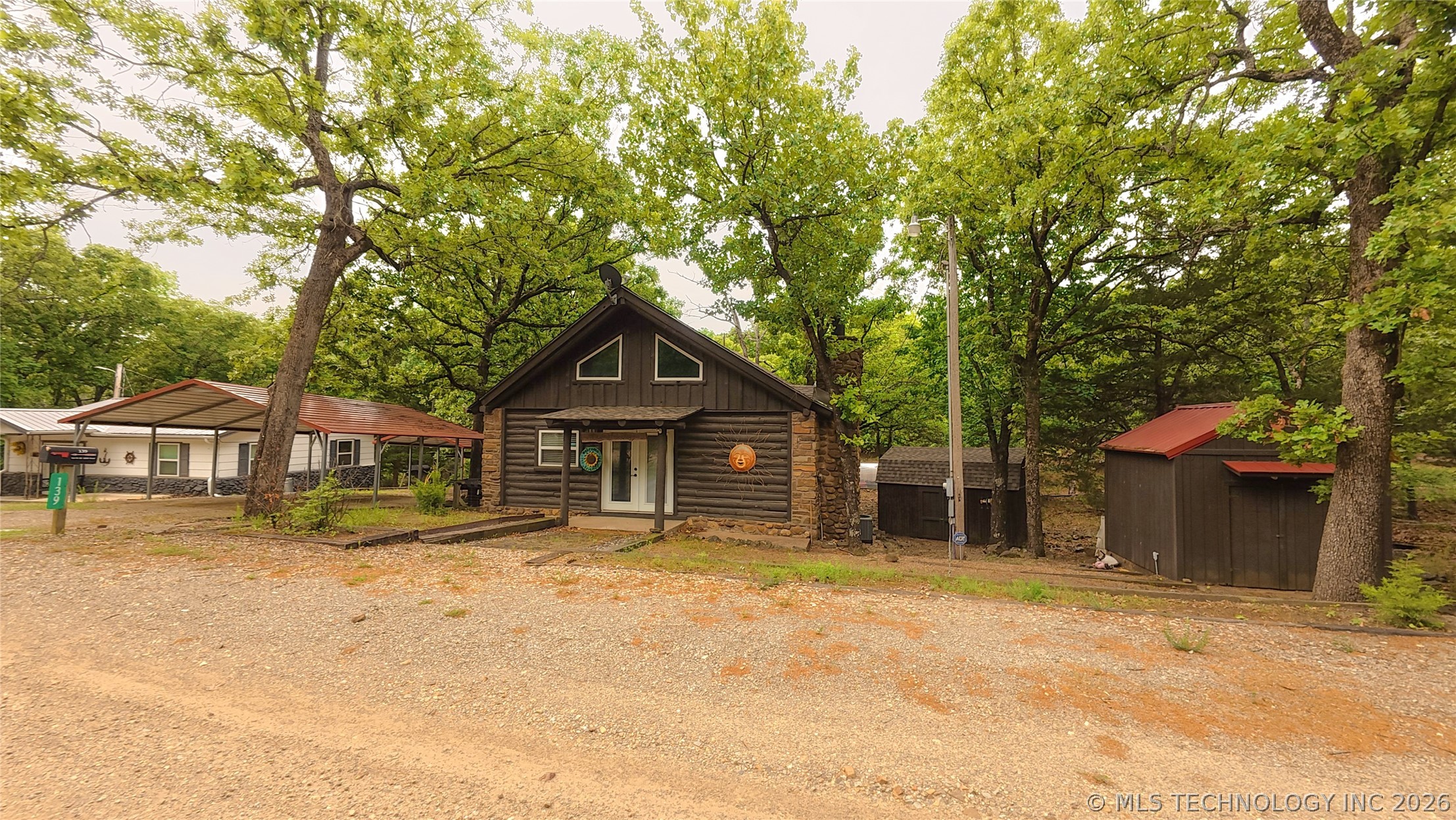 139 N Bk 1800 Road Stigler OK 74462