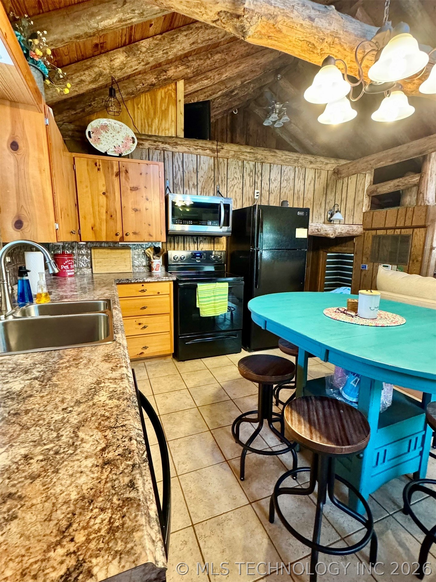 139 N Bk 1800 Road Stigler OK 74462