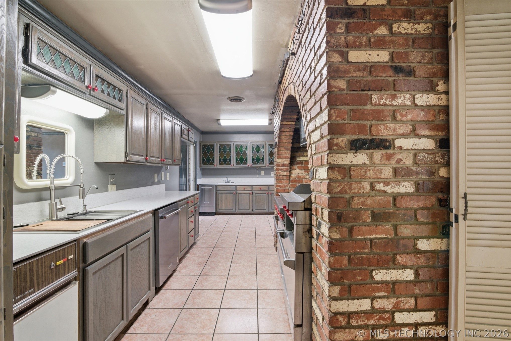 6022 S 72nd East Avenue Tulsa OK 74145