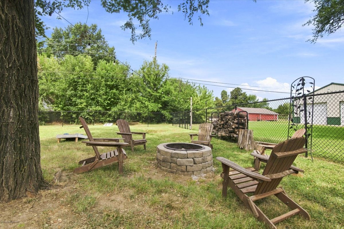 21801 E 101st Street S Broken Arrow OK 74014