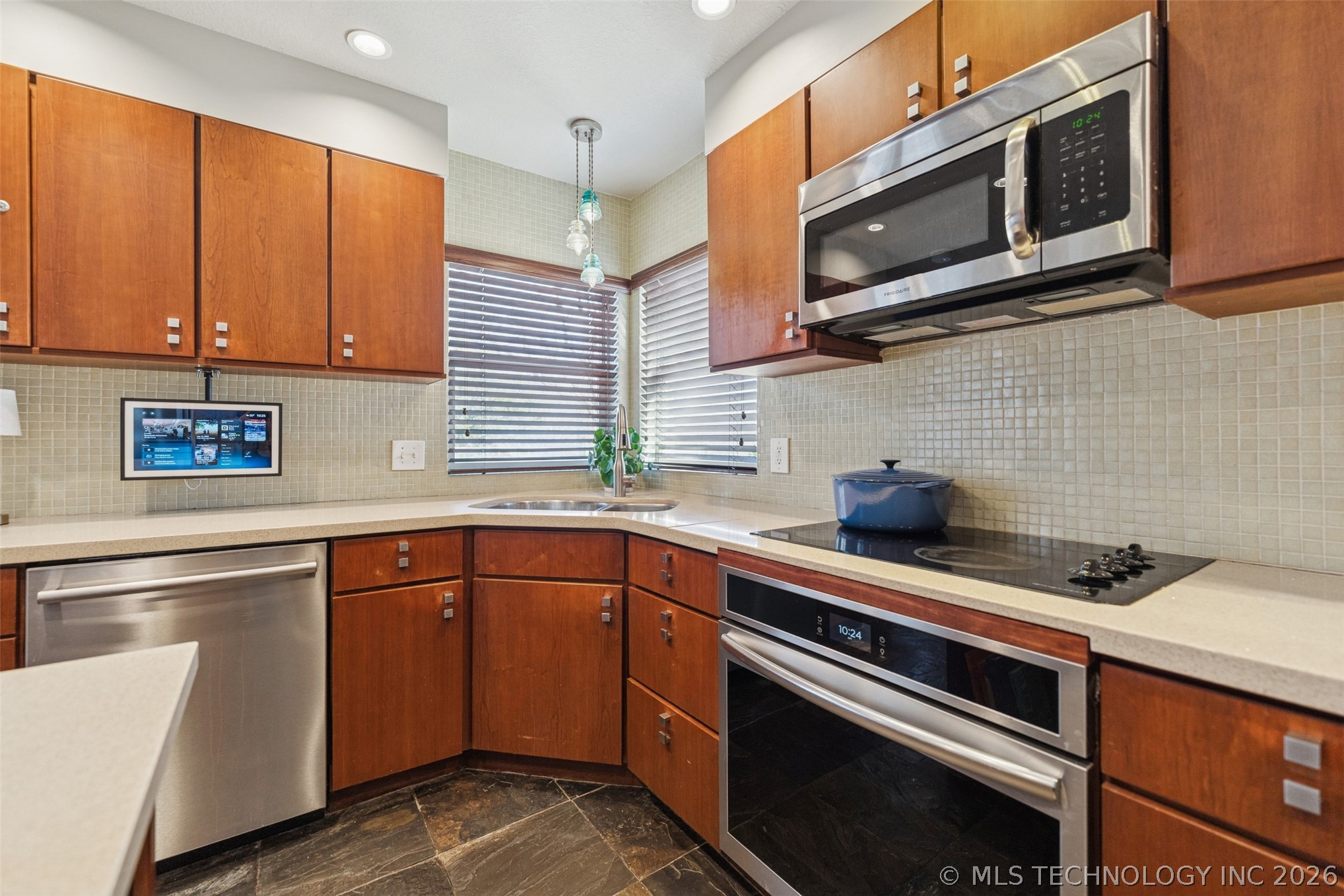 18013 E 93rd Street Owasso OK 74055