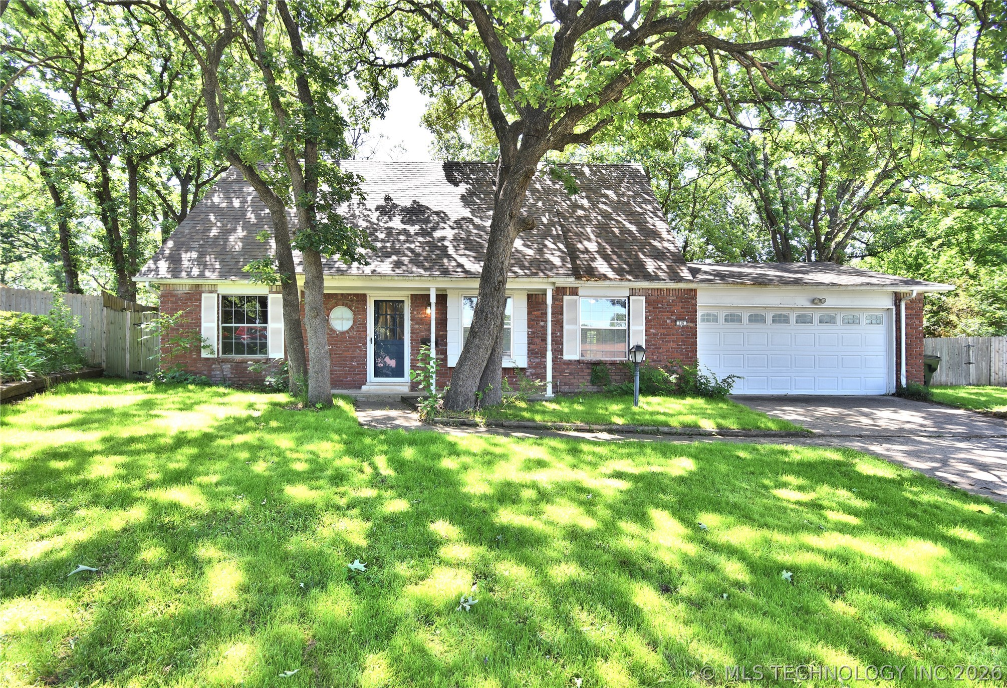 316 Redbud Court Sand Springs OK 74063