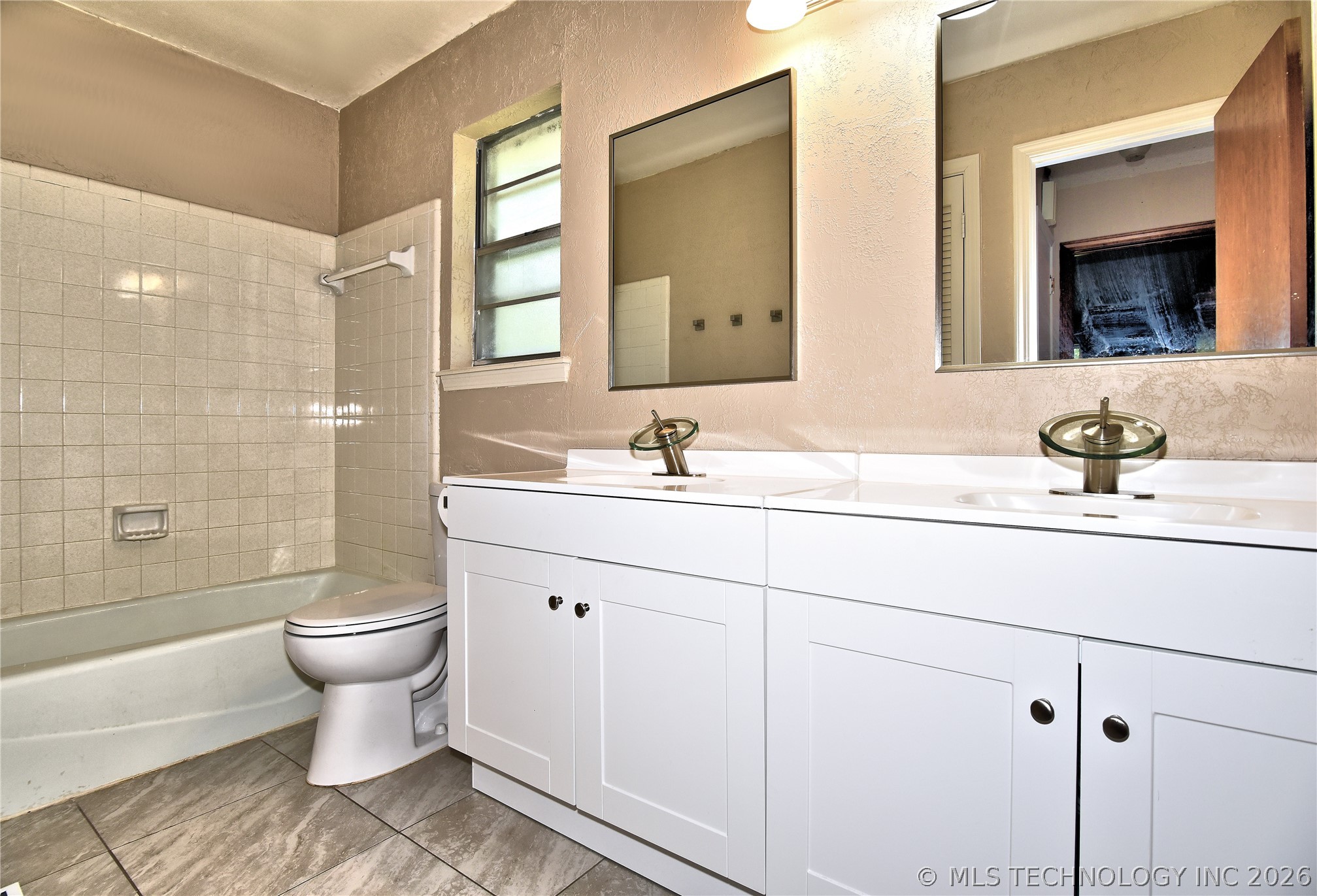 316 Redbud Court Sand Springs OK 74063