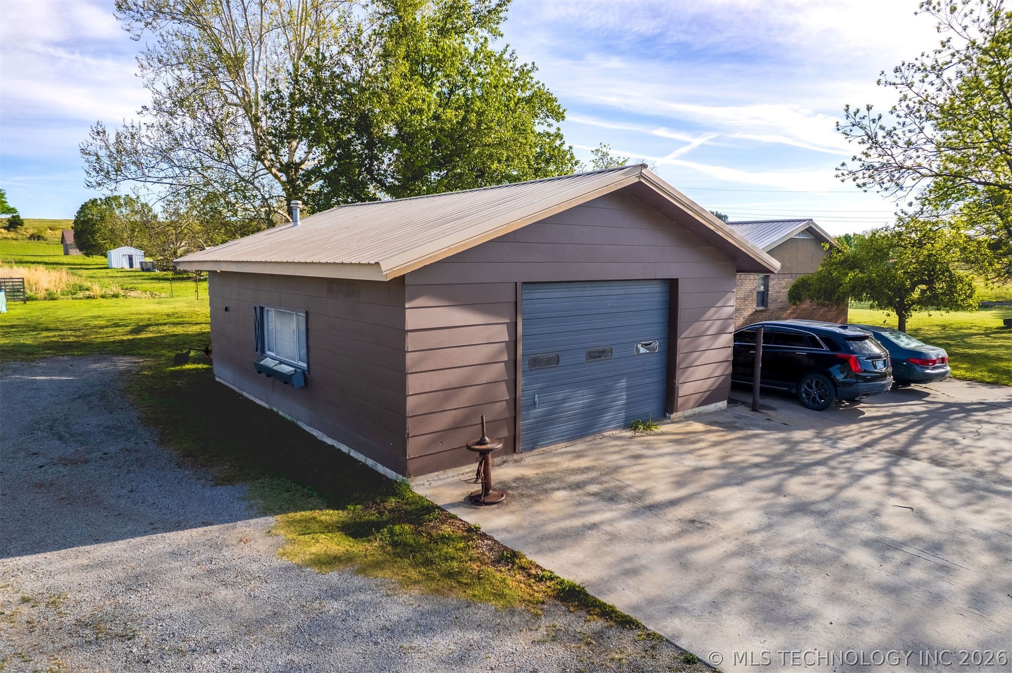1002 N Hoyt Street Kinta OK 74552