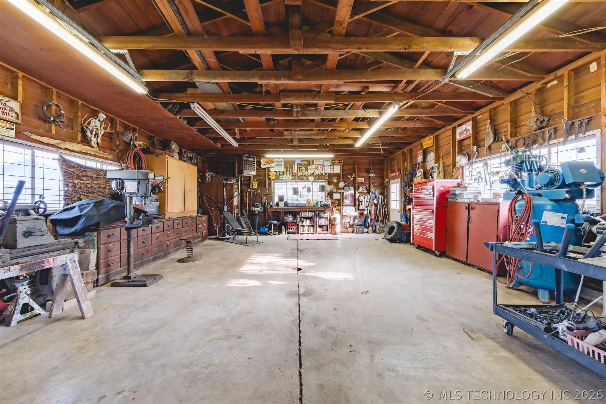 1002 N Hoyt Street Kinta OK 74552