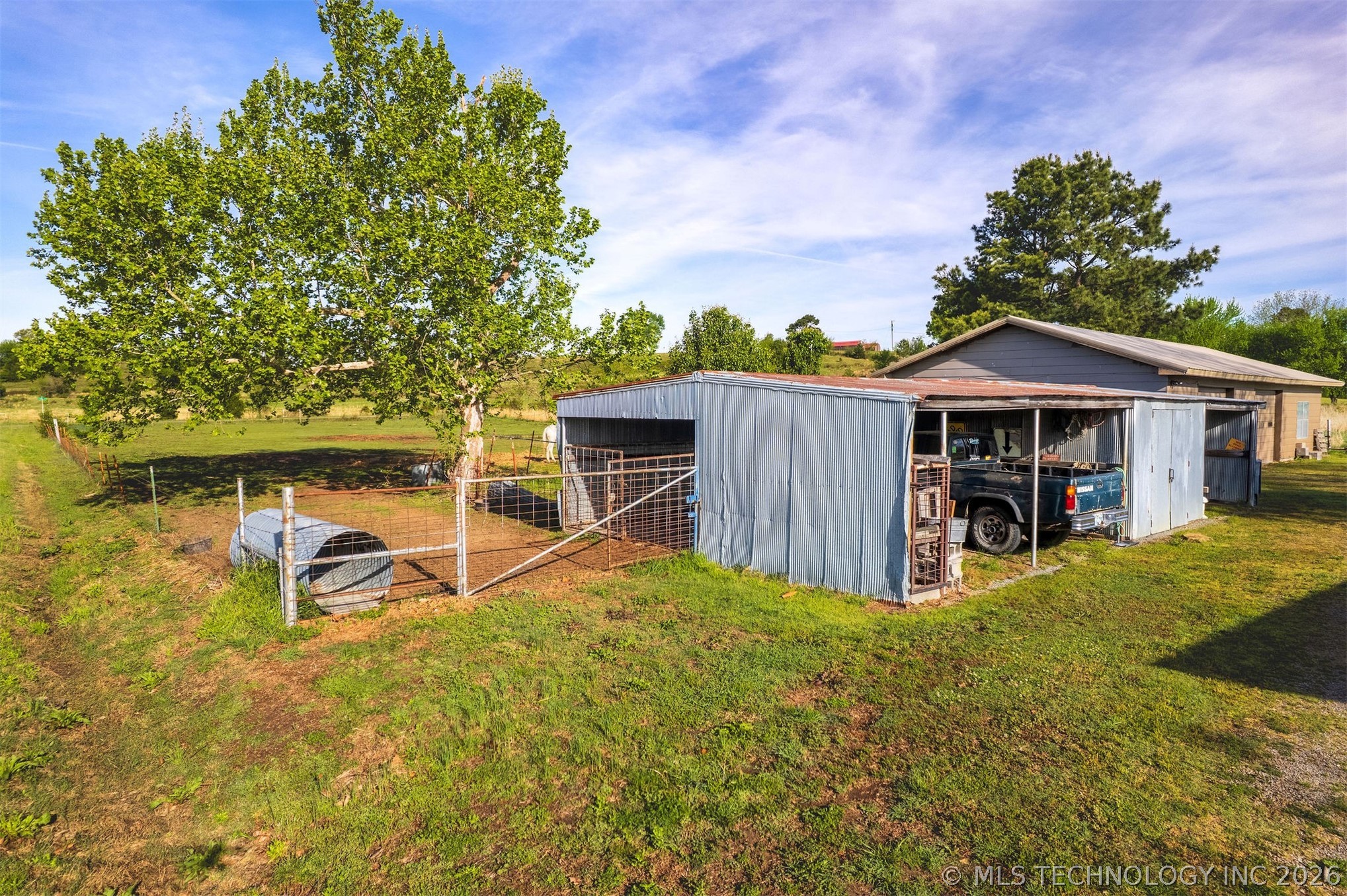 1002 N Hoyt Street Kinta OK 74552