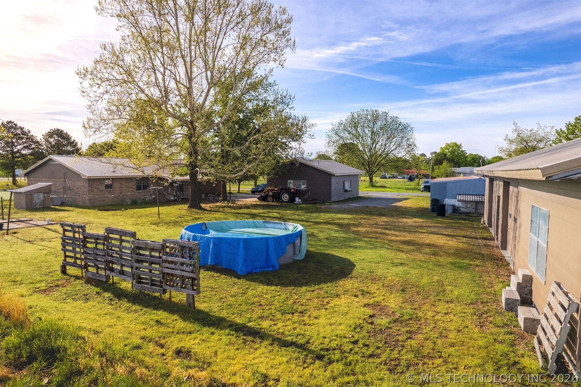 1002 N Hoyt Street Kinta OK 74552