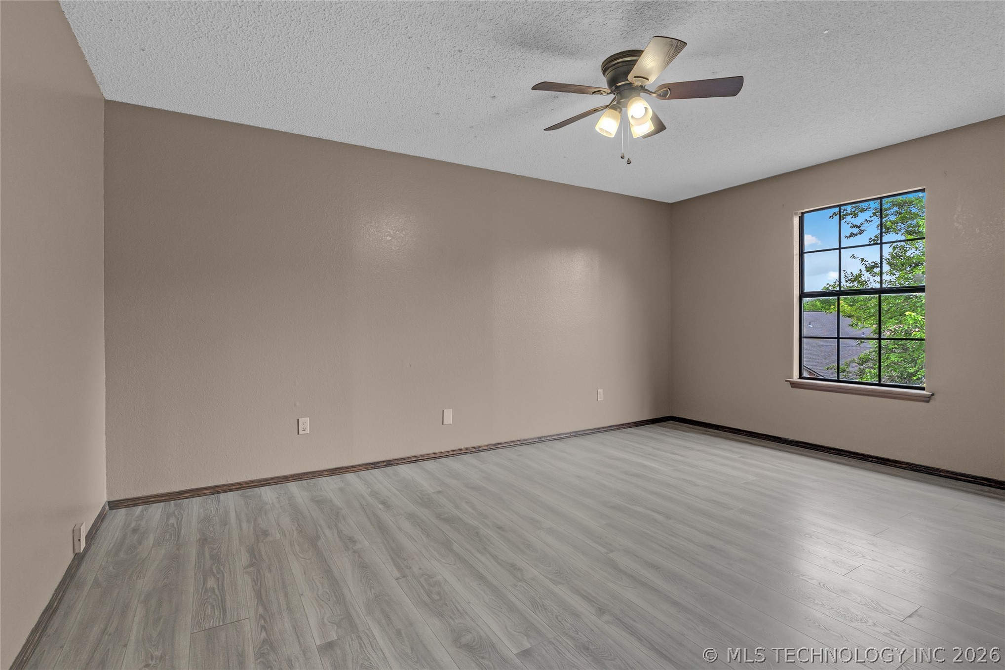 8819 S 74th Eastavenue Tulsa OK 74133