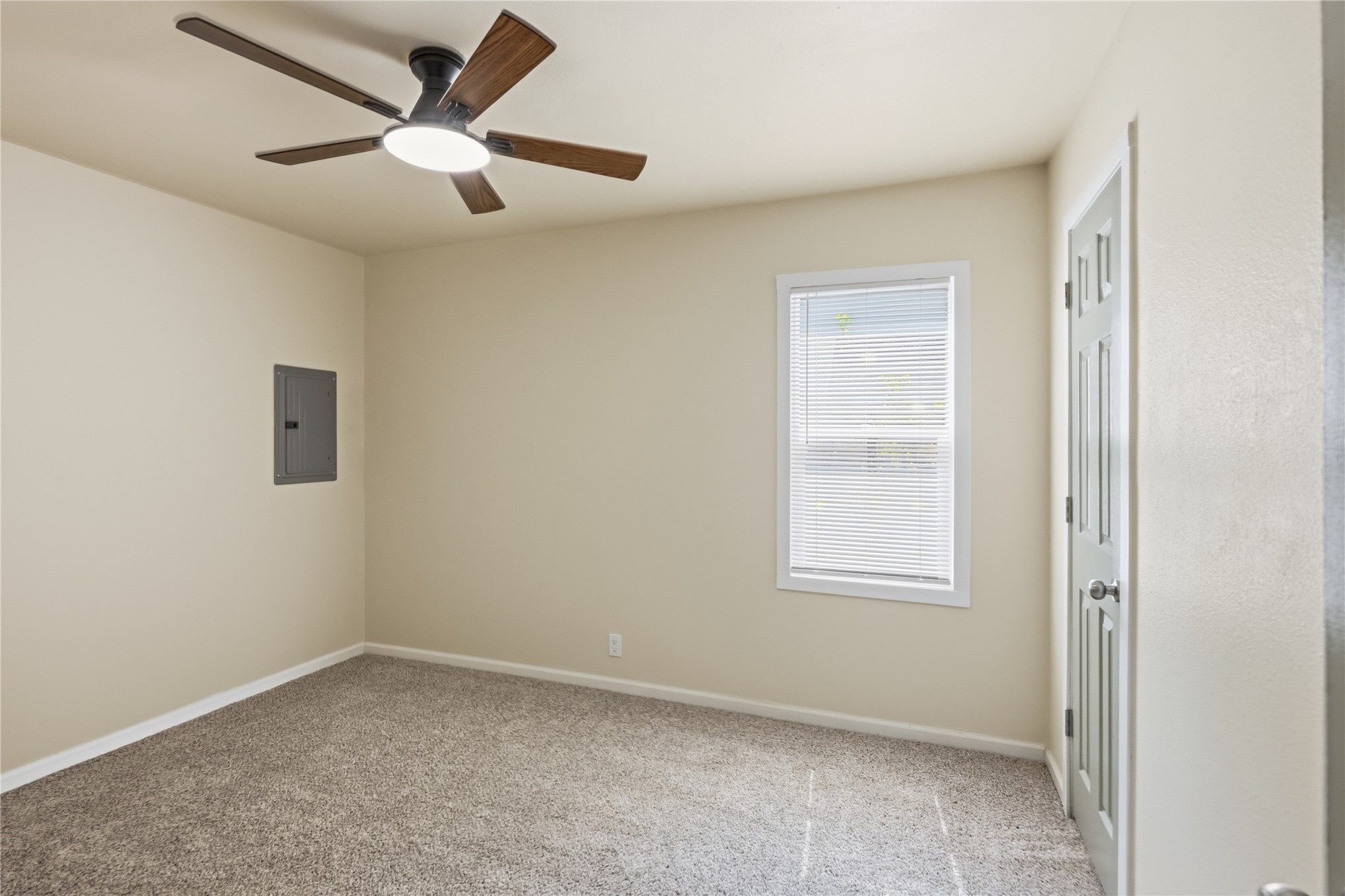 340 N Oak Dewey OK 74029