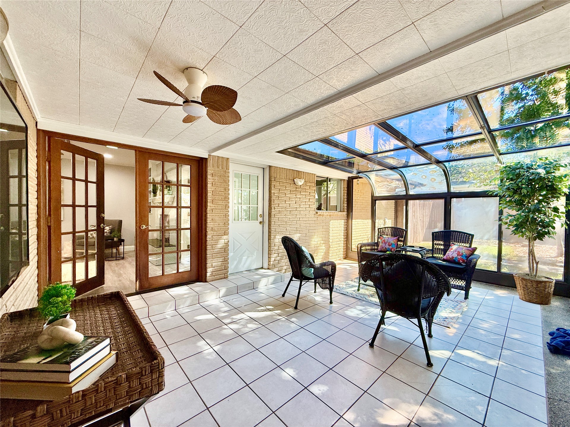 7204 E 55th Place Tulsa OK 74145