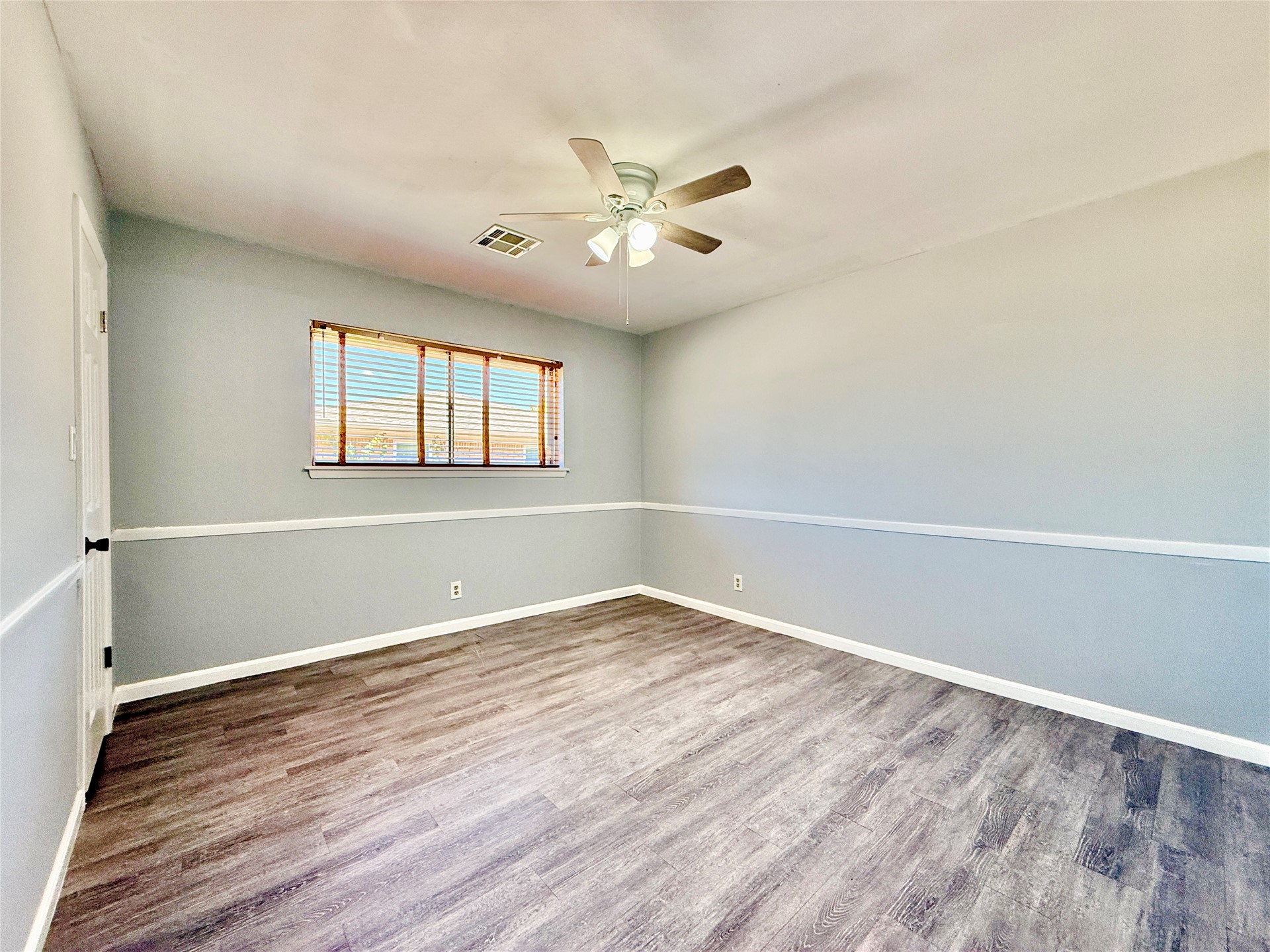 7204 E 55th Place Tulsa OK 74145