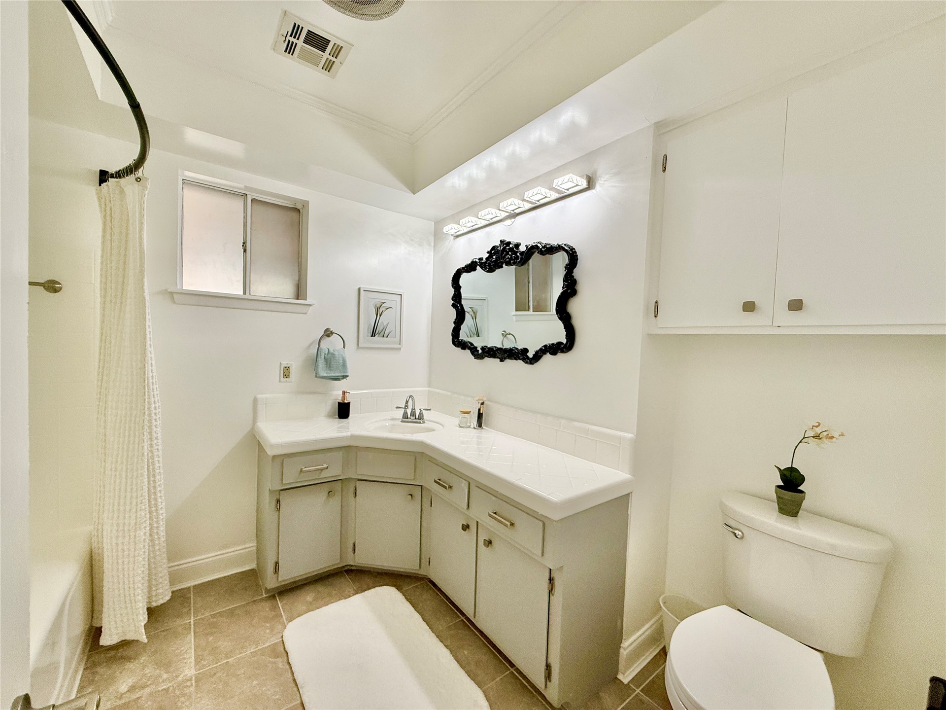 7204 E 55th Place Tulsa OK 74145