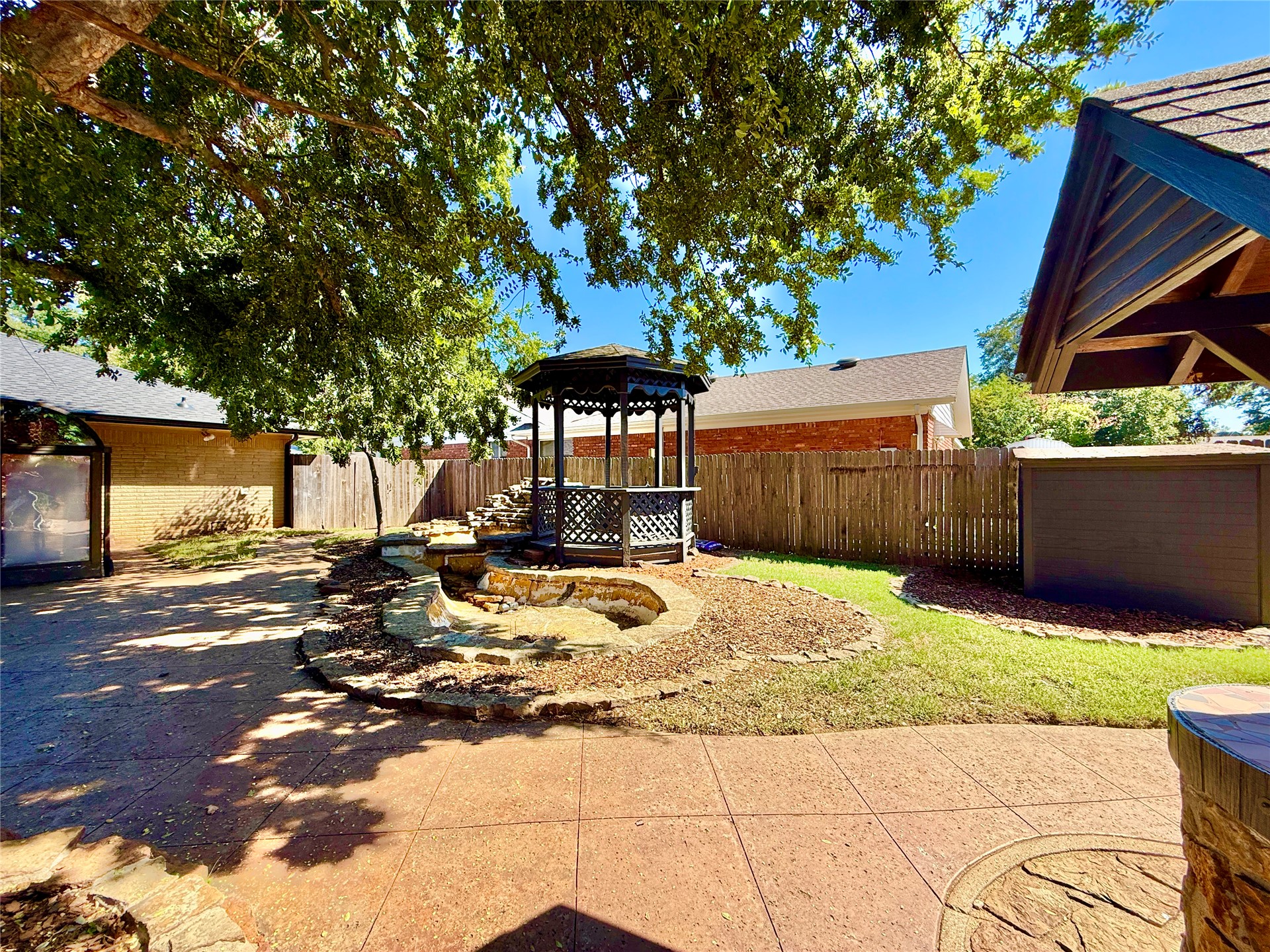 7204 E 55th Place Tulsa OK 74145