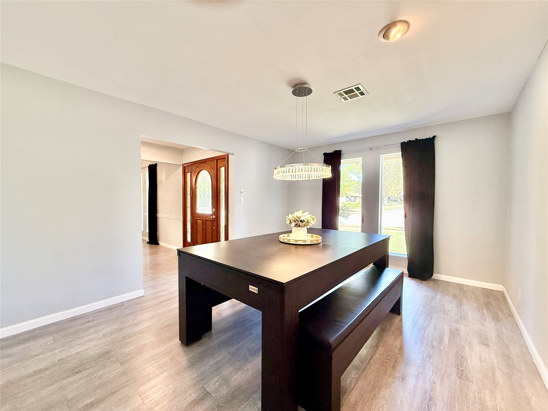 7204 E 55th Place Tulsa OK 74145