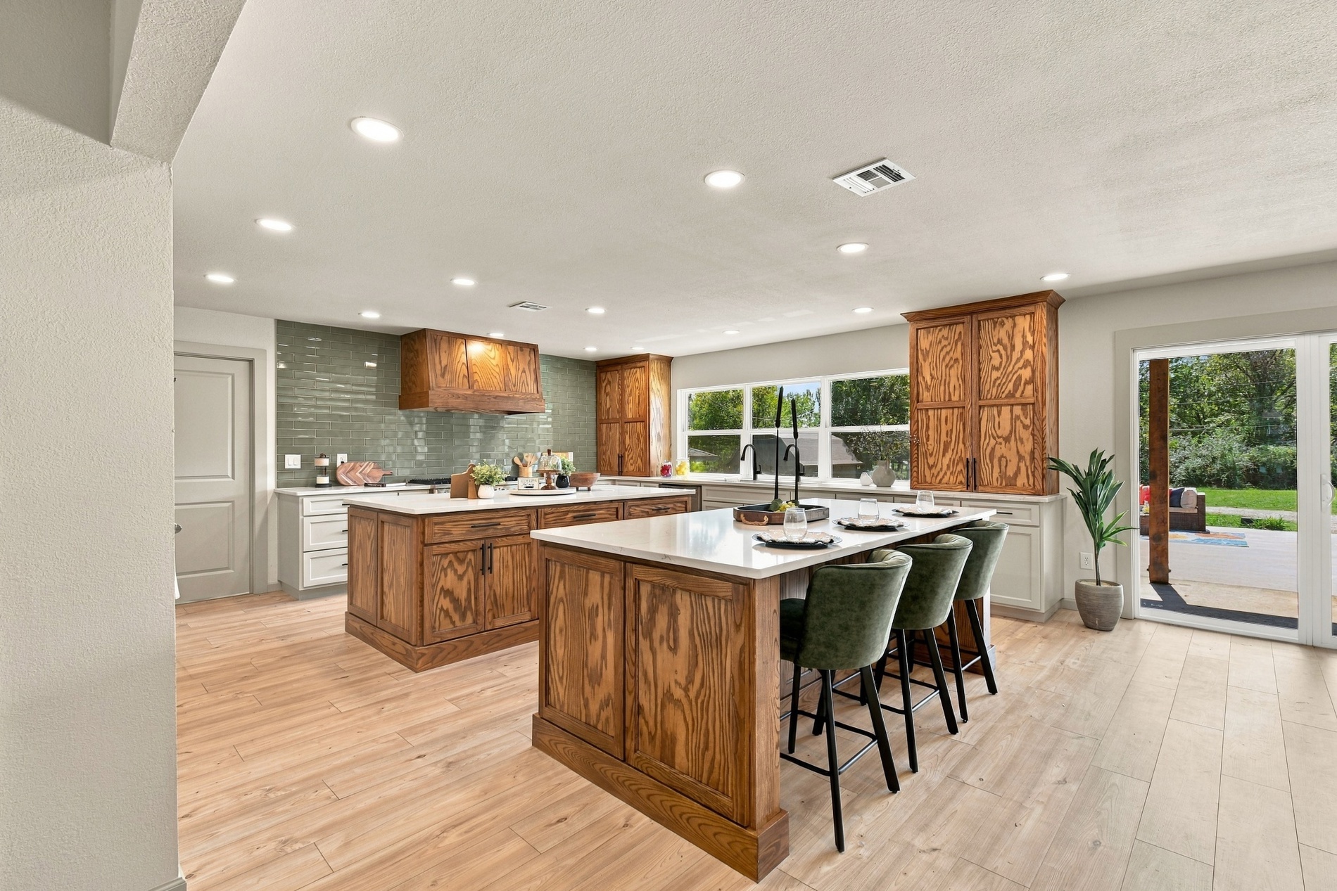 8202 E 485 Road E Claremore OK 74019