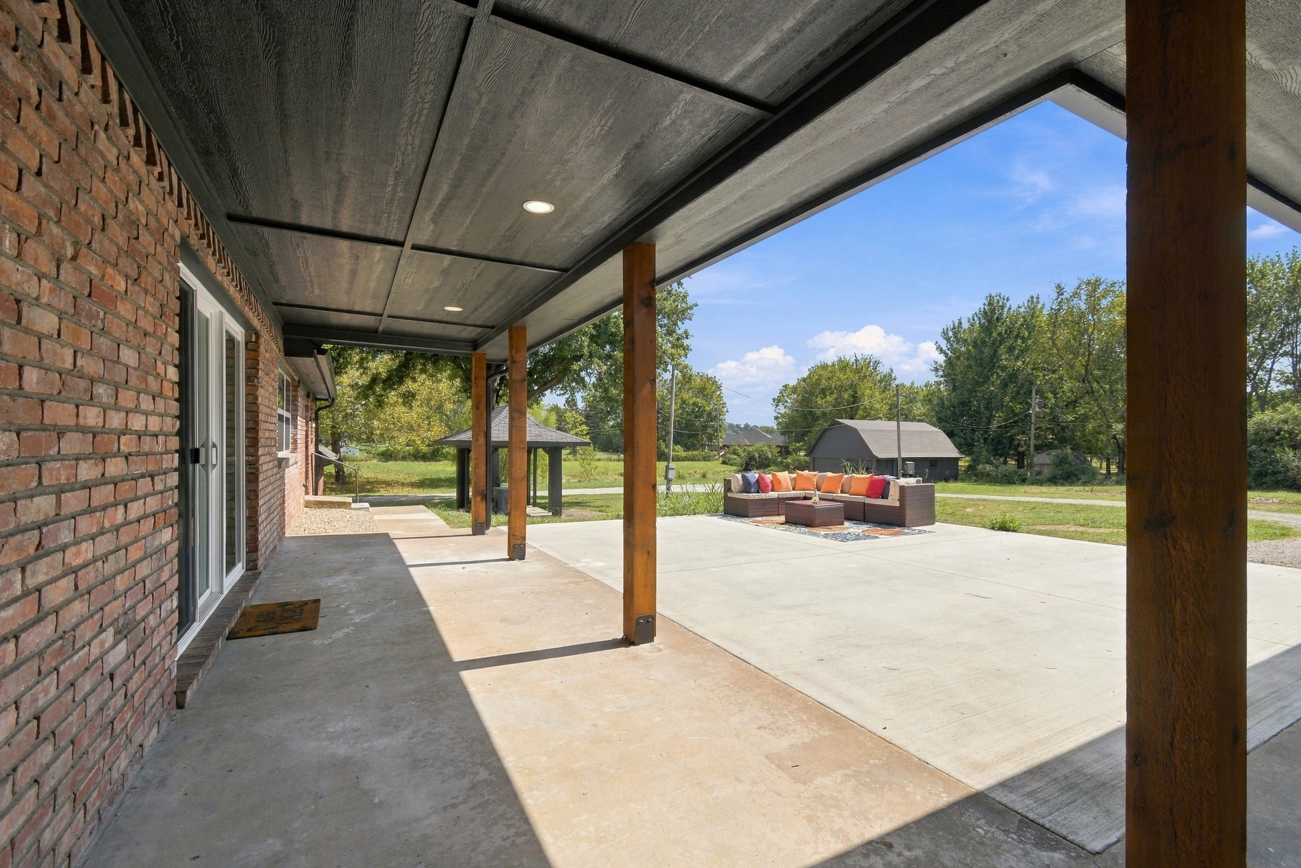8202 E 485 Road E Claremore OK 74019