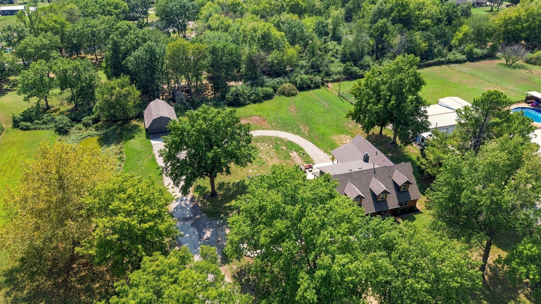 8202 E 485 Road E Claremore OK 74019