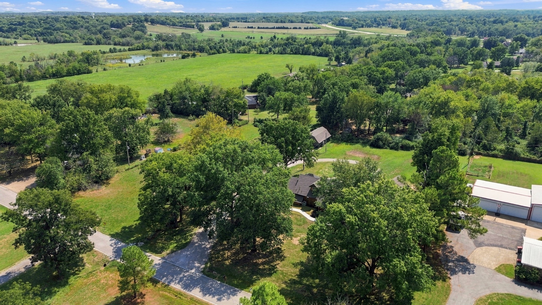 8202 E 485 Road E Claremore OK 74019