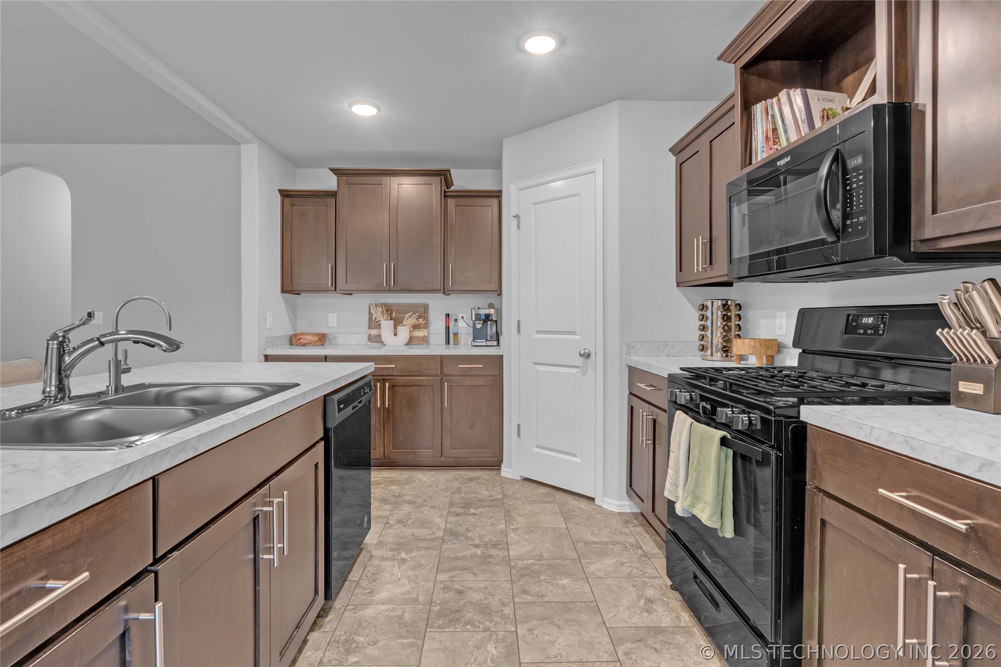 7316 S Joshua Avenue Broken Arrow OK 74011