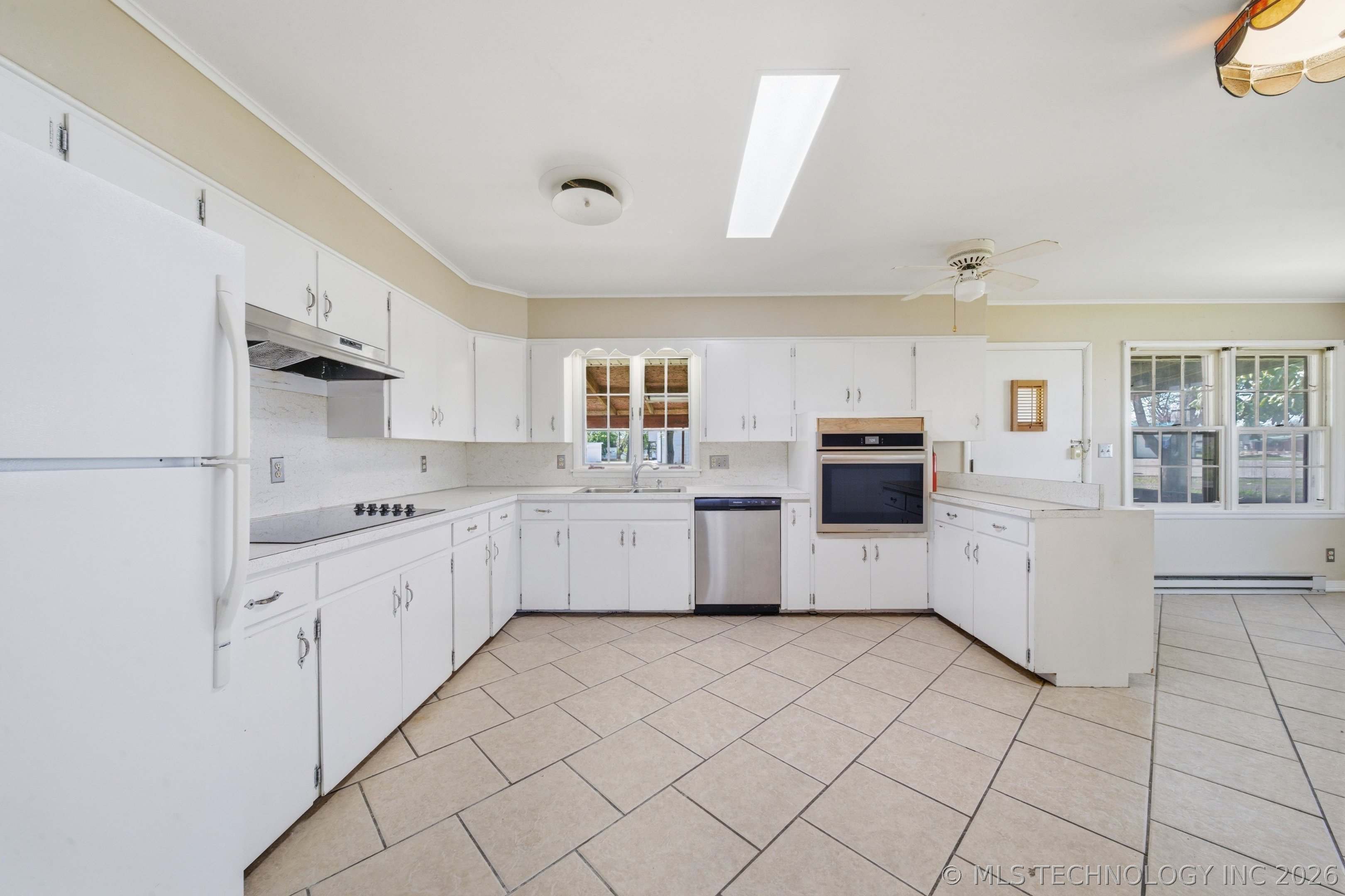 222 SE 3rd Street Pryor OK 74361
