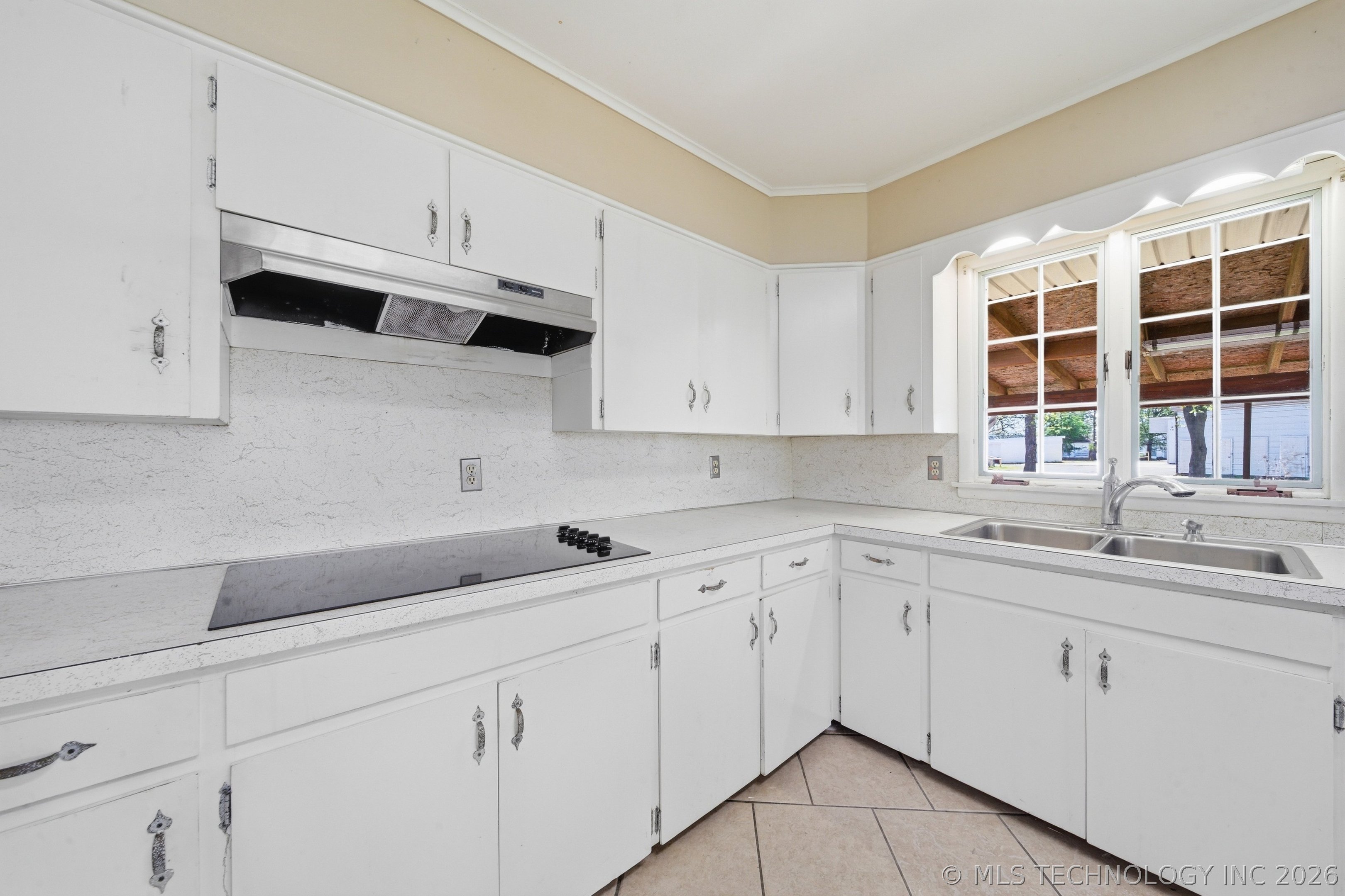 222 SE 3rd Street Pryor OK 74361