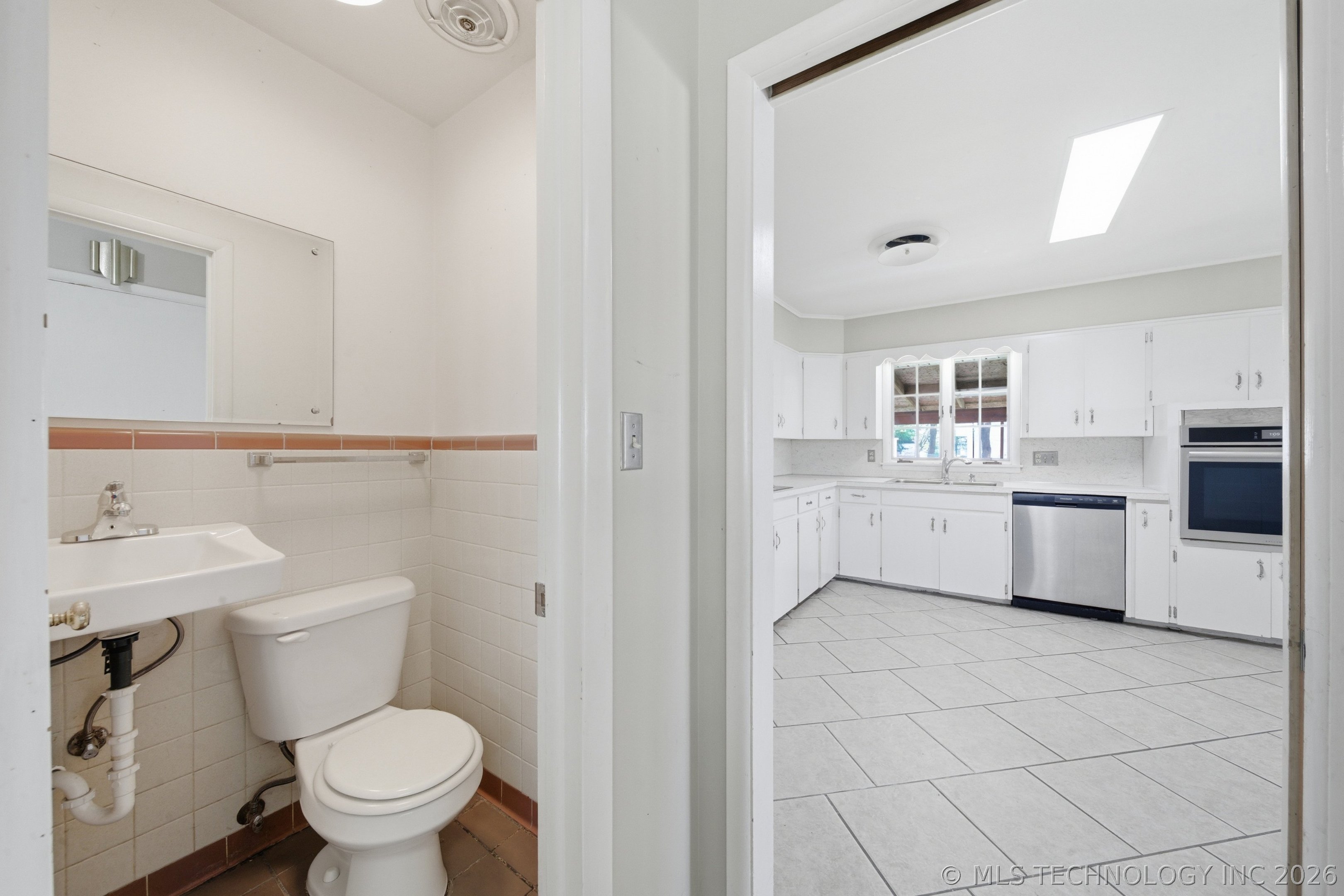 222 SE 3rd Street Pryor OK 74361