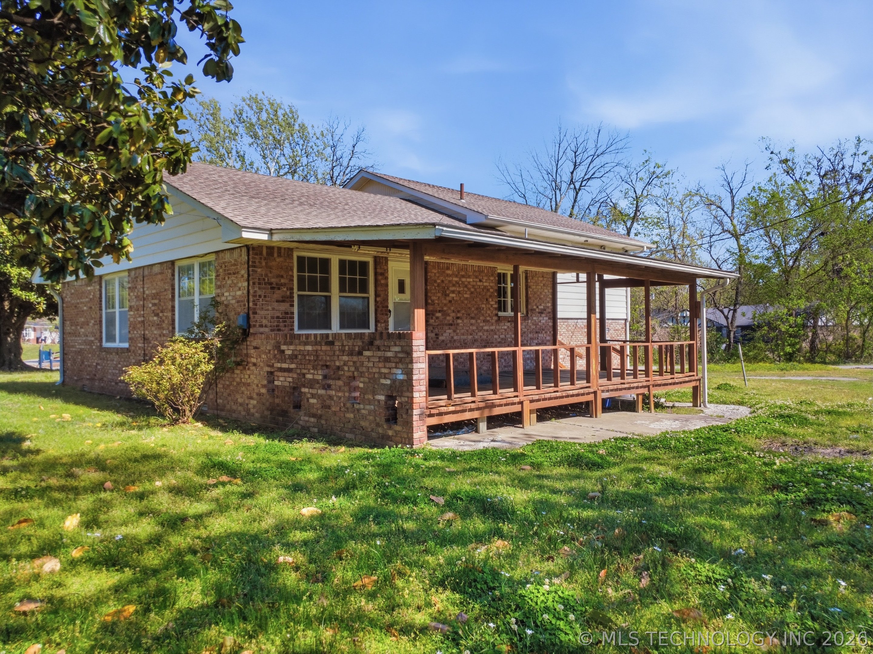 222 SE 3rd Street Pryor OK 74361