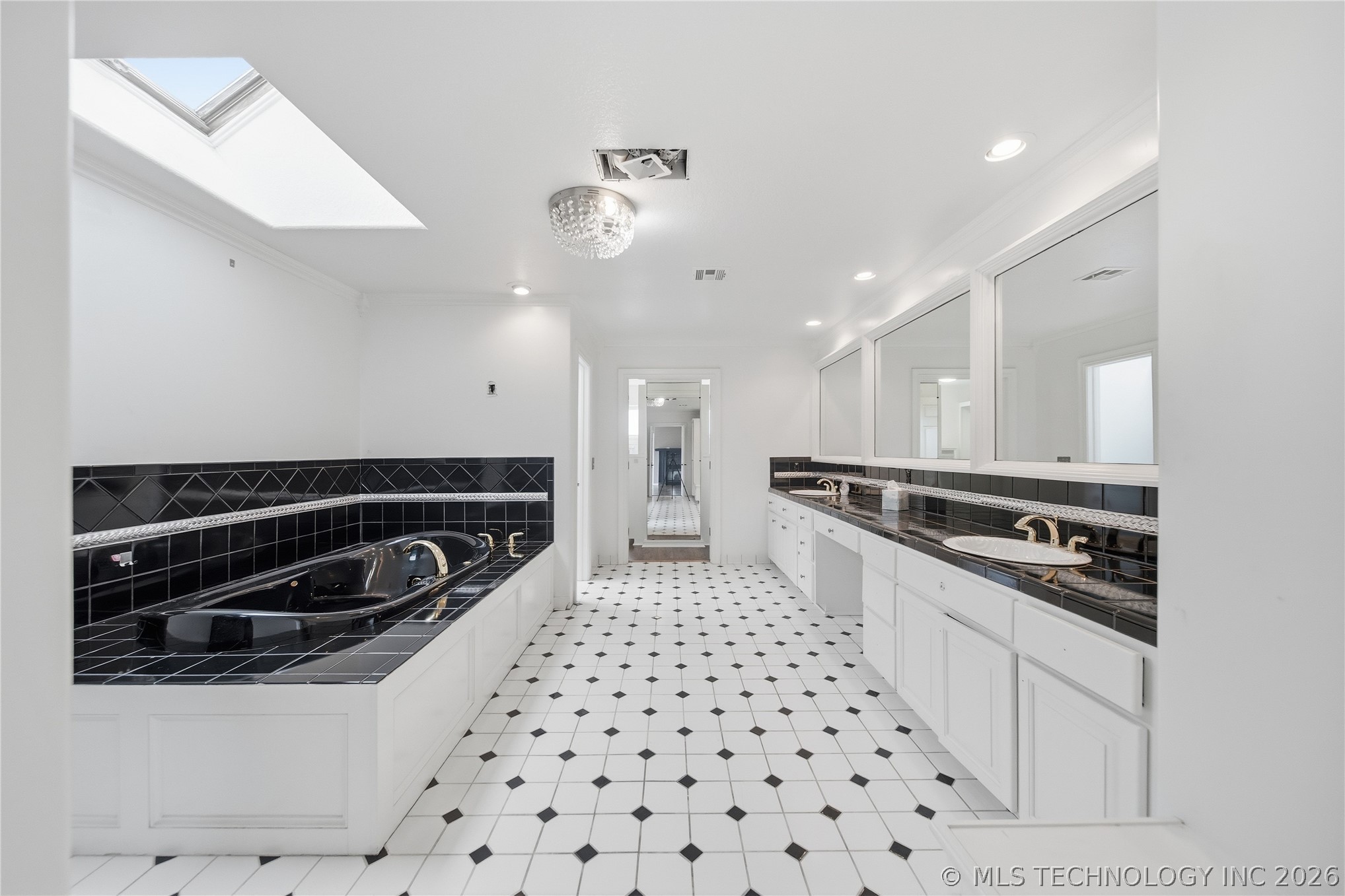 2707 E 171st Street S Mounds OK 74047