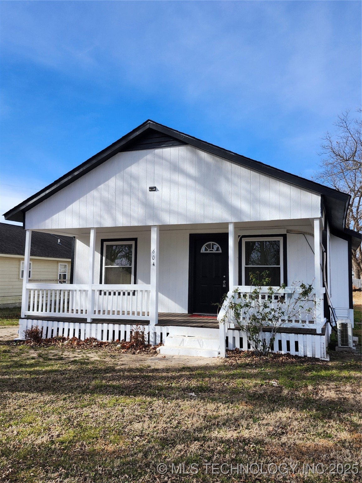 604 N Oak Street Checotah OK 74426