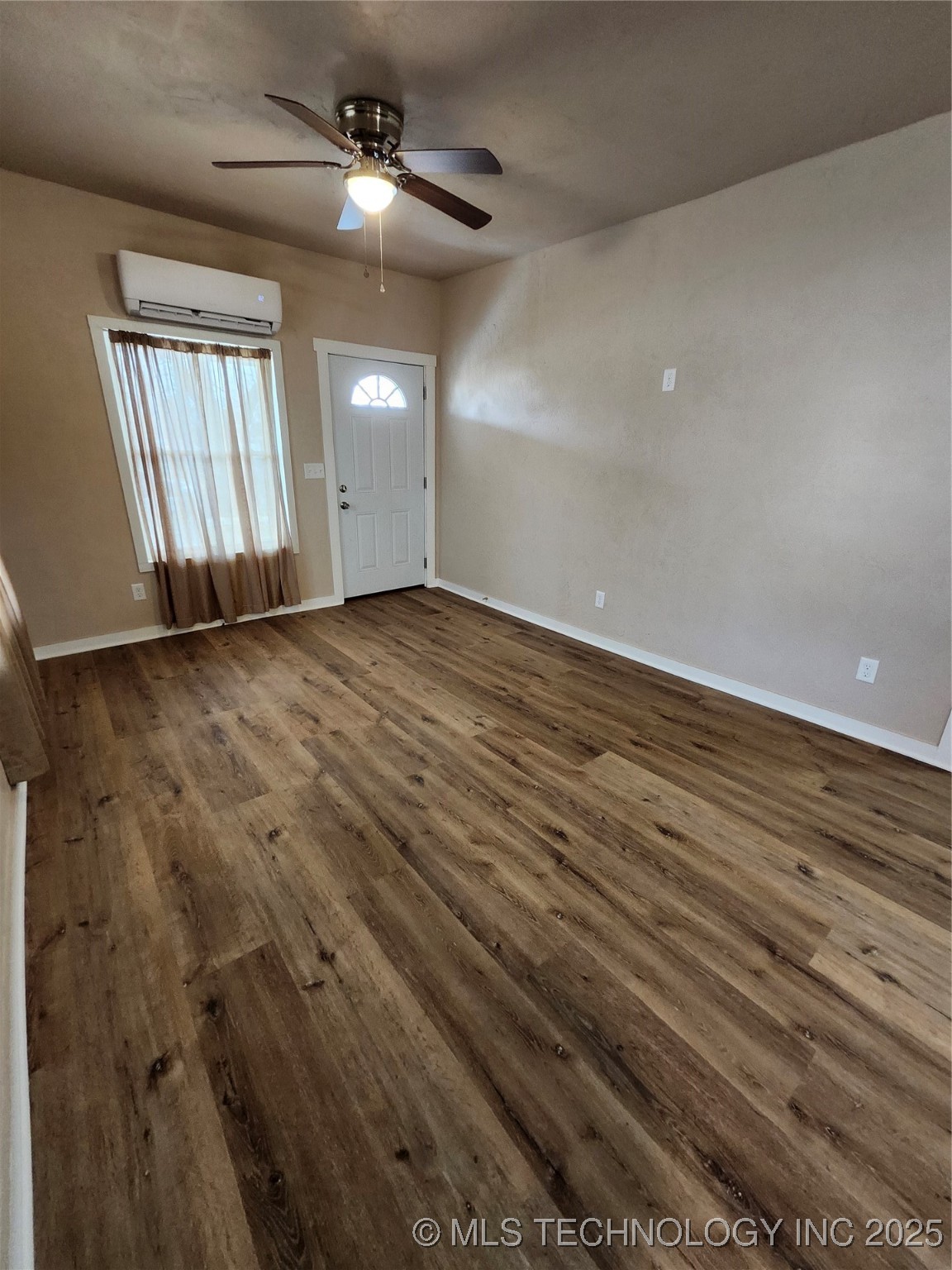 604 N Oak Street Checotah OK 74426