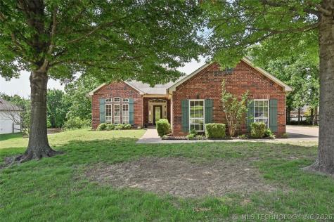 128 New Haven Street Catoosa OK 74015