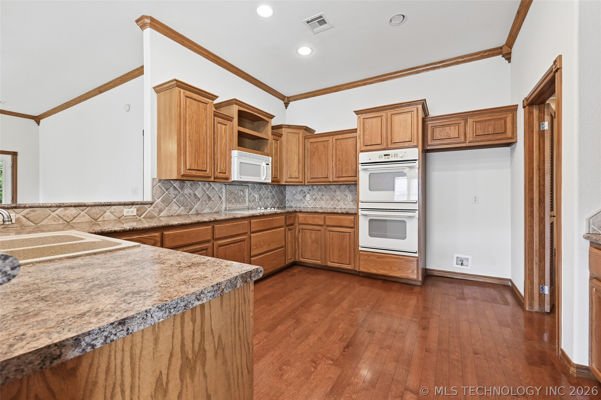128 New Haven Street Catoosa OK 74015