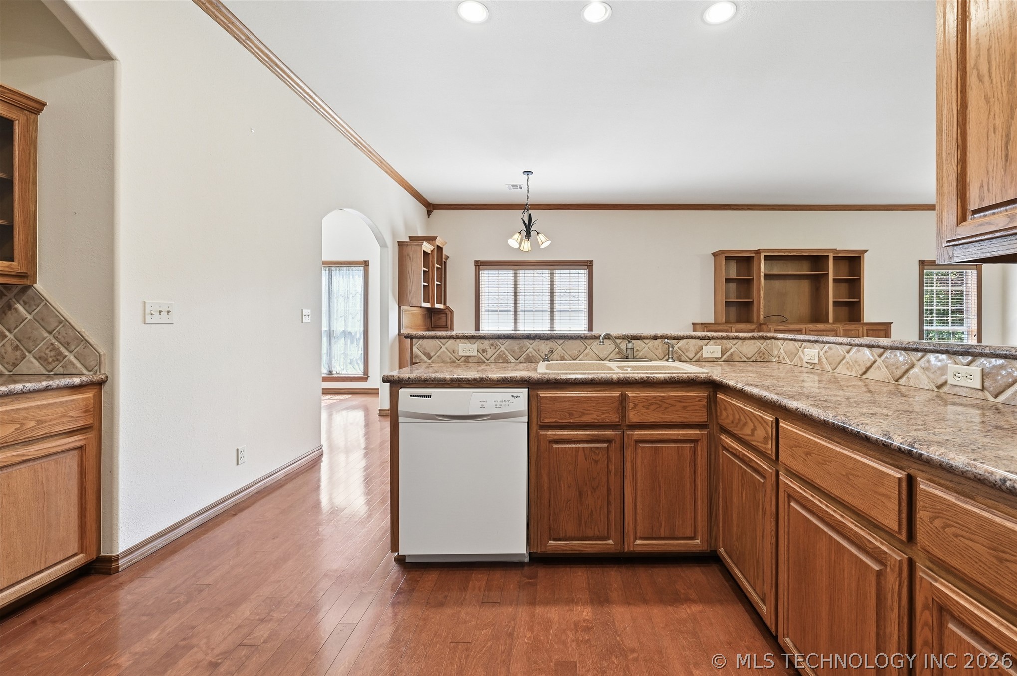 128 New Haven Street Catoosa OK 74015
