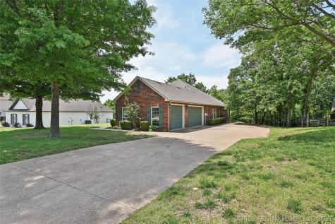 128 New Haven Street Catoosa OK 74015