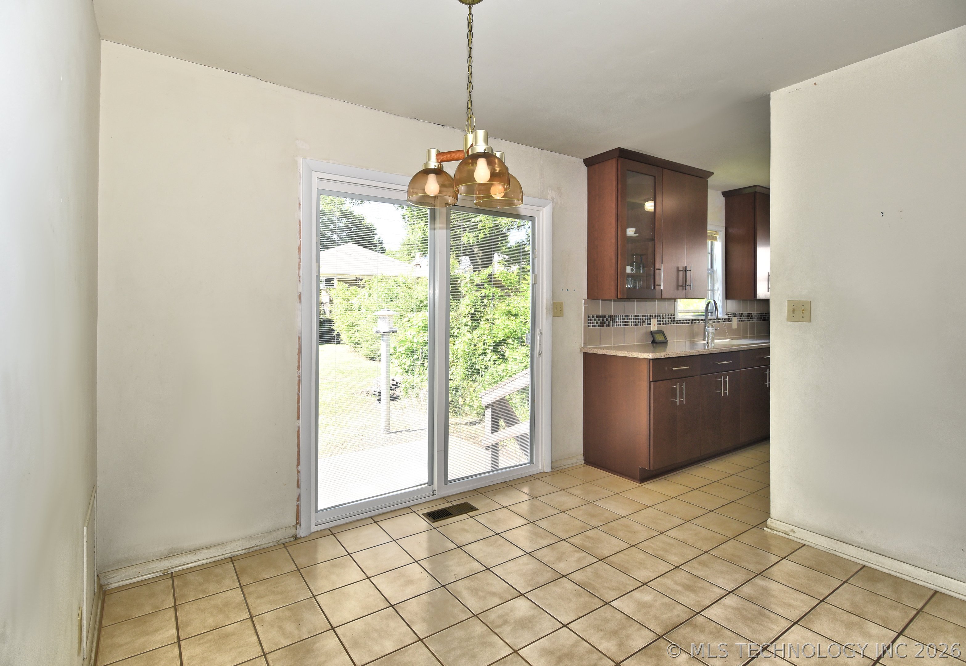 3528 E 4th Street S Tulsa OK 74112