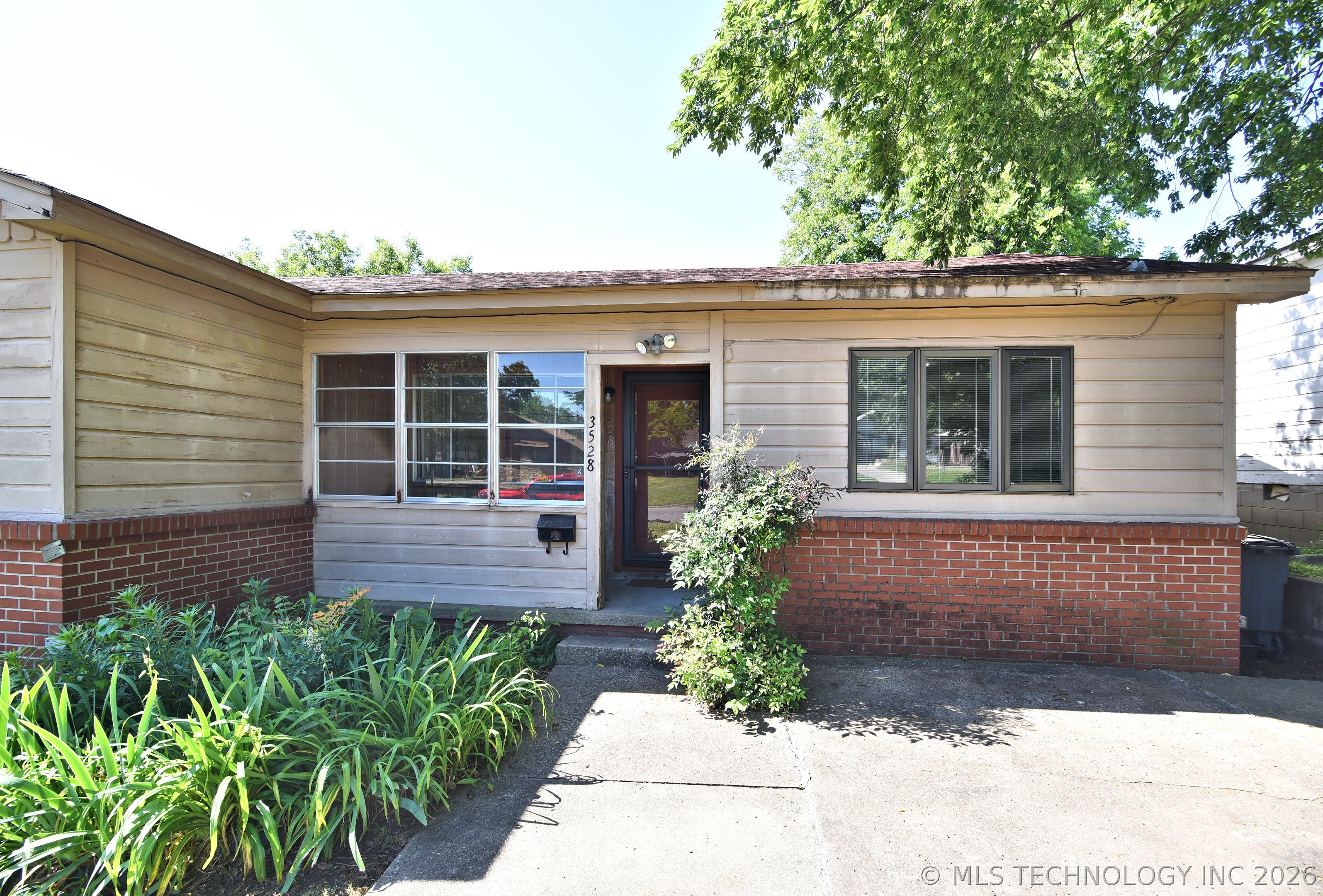3528 E 4th Street S Tulsa OK 74112