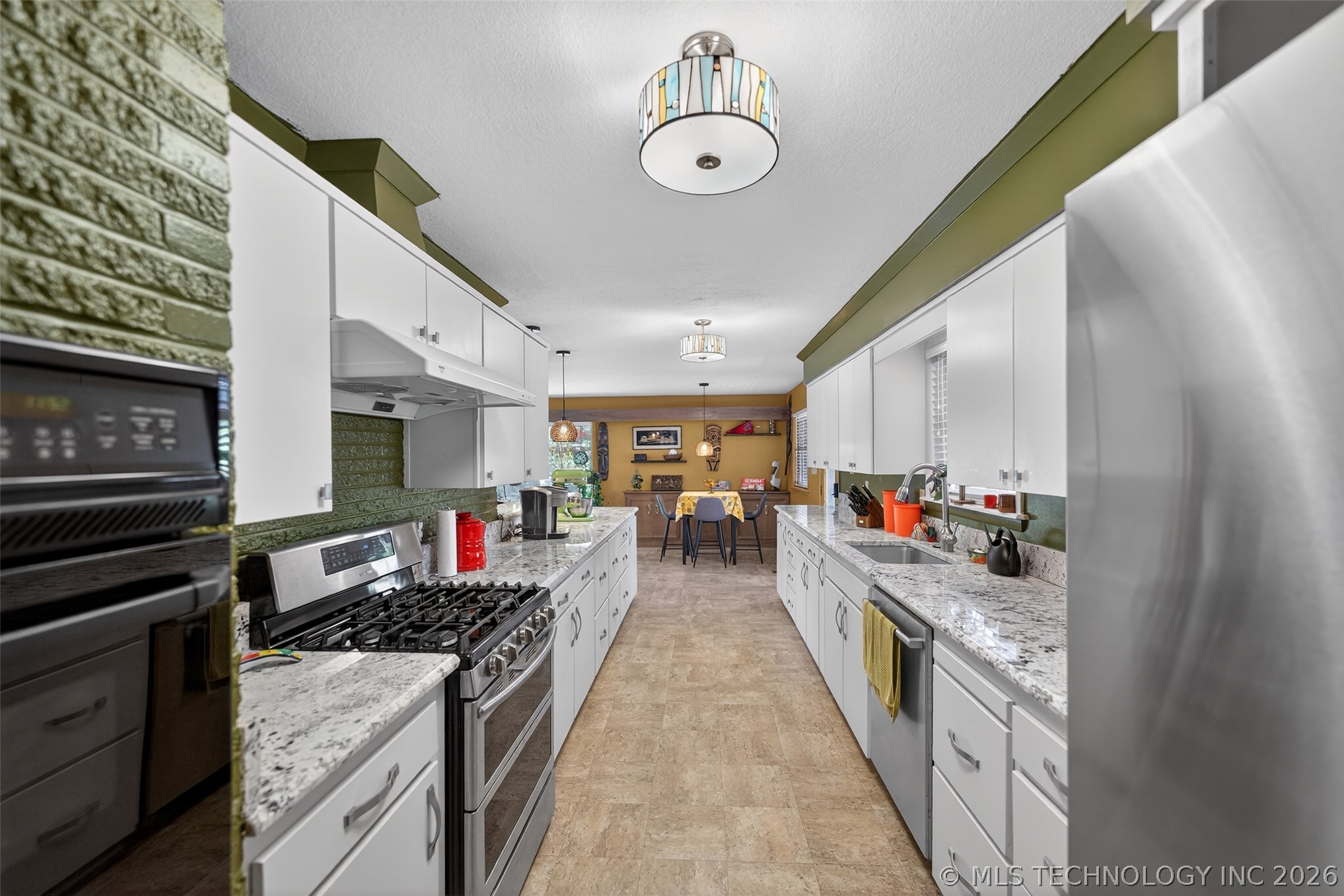 1901 Skyline Place Bartlesville OK 74006