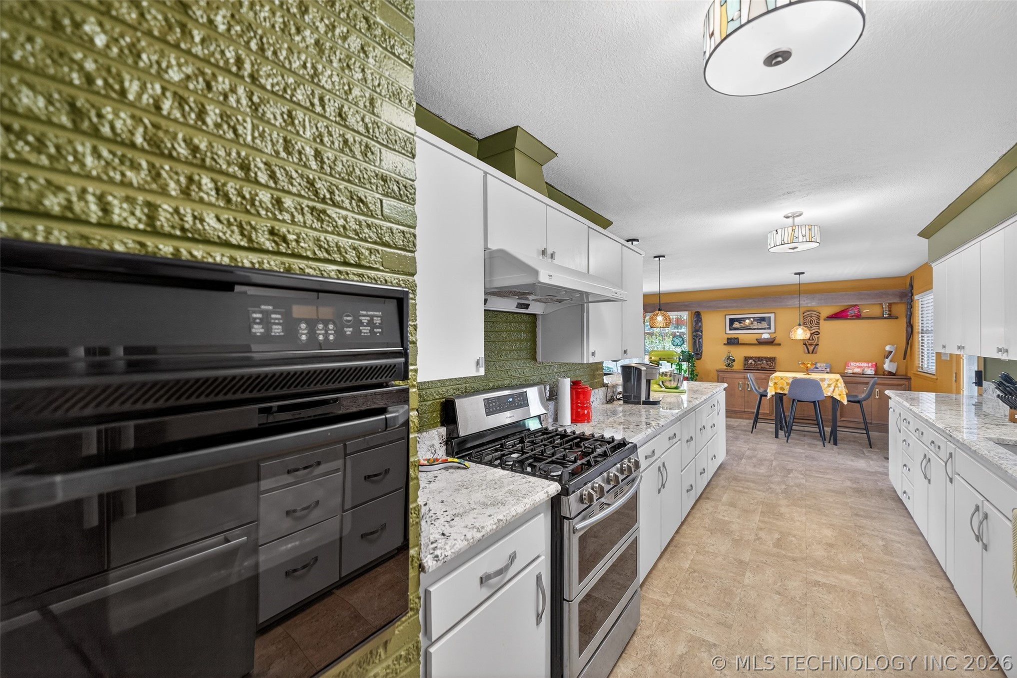 1901 Skyline Place Bartlesville OK 74006