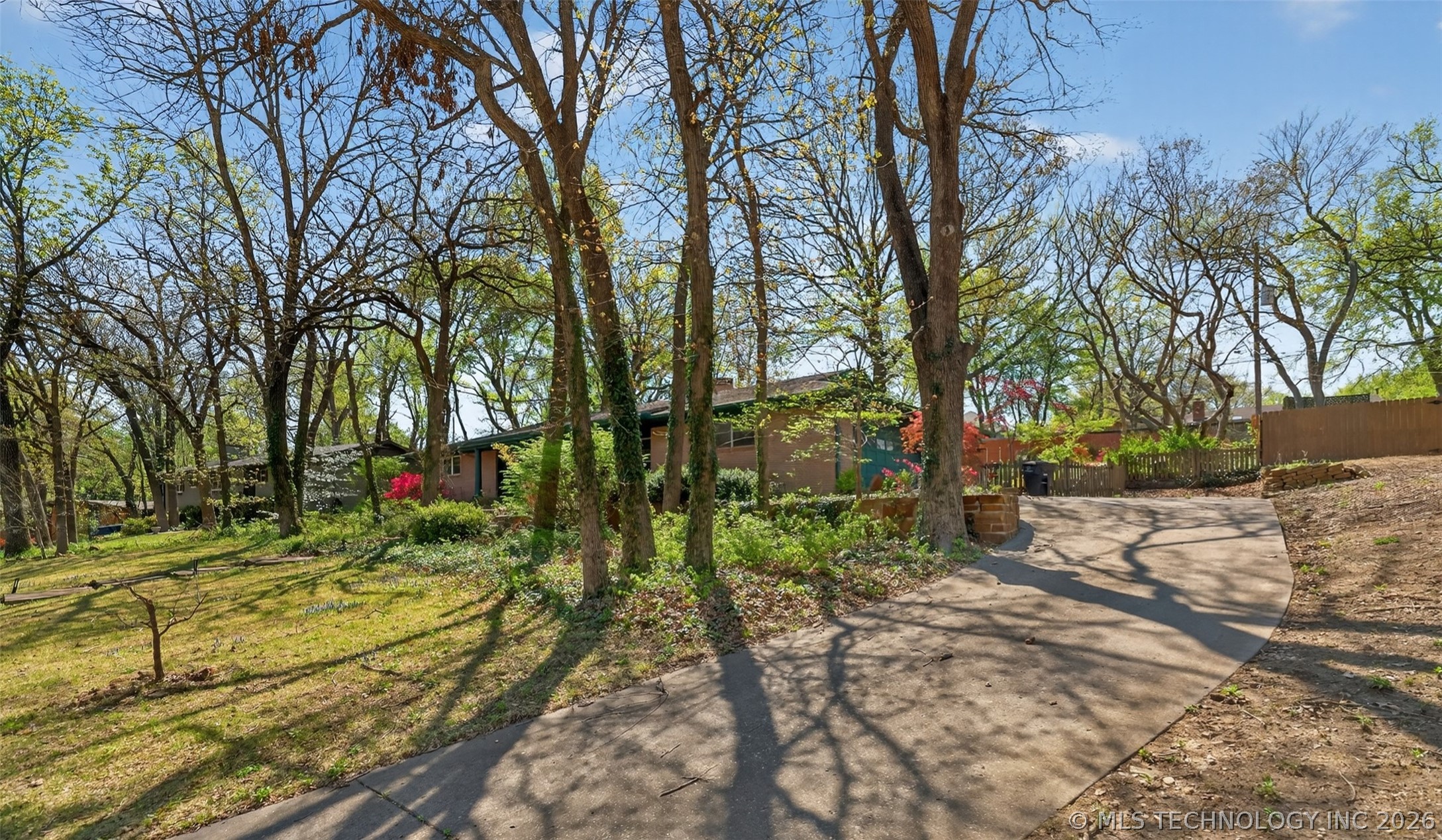 1901 Skyline Place Bartlesville OK 74006
