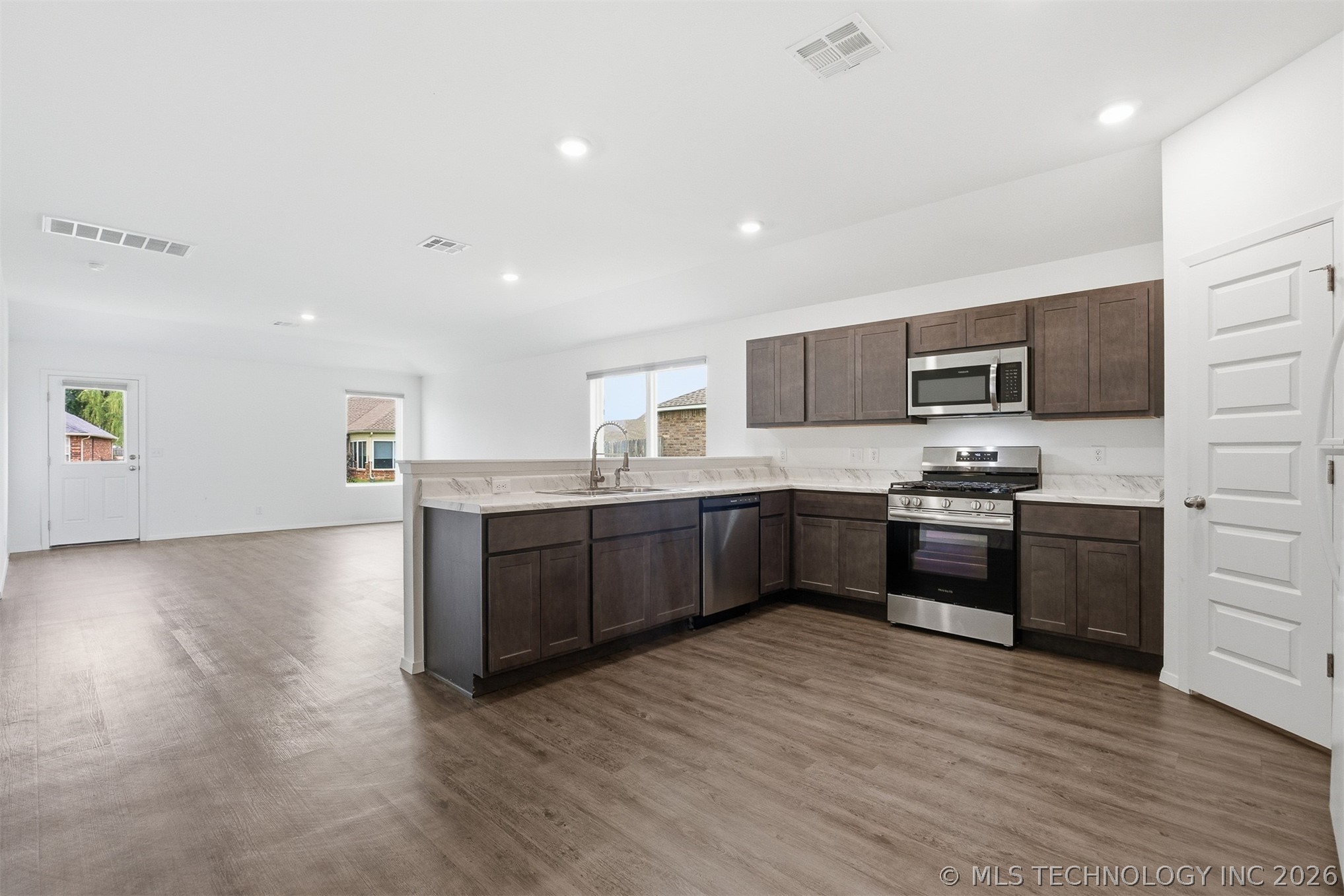 27807 E 114th Place S Coweta OK 74429