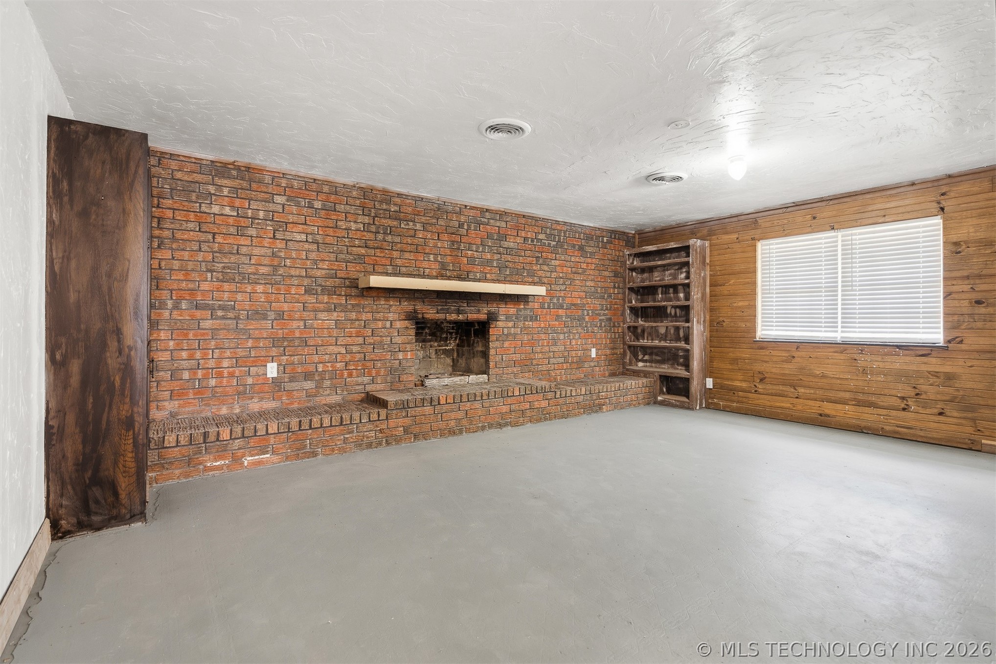33247 Brushy Mound Lane Marietta OK 73463