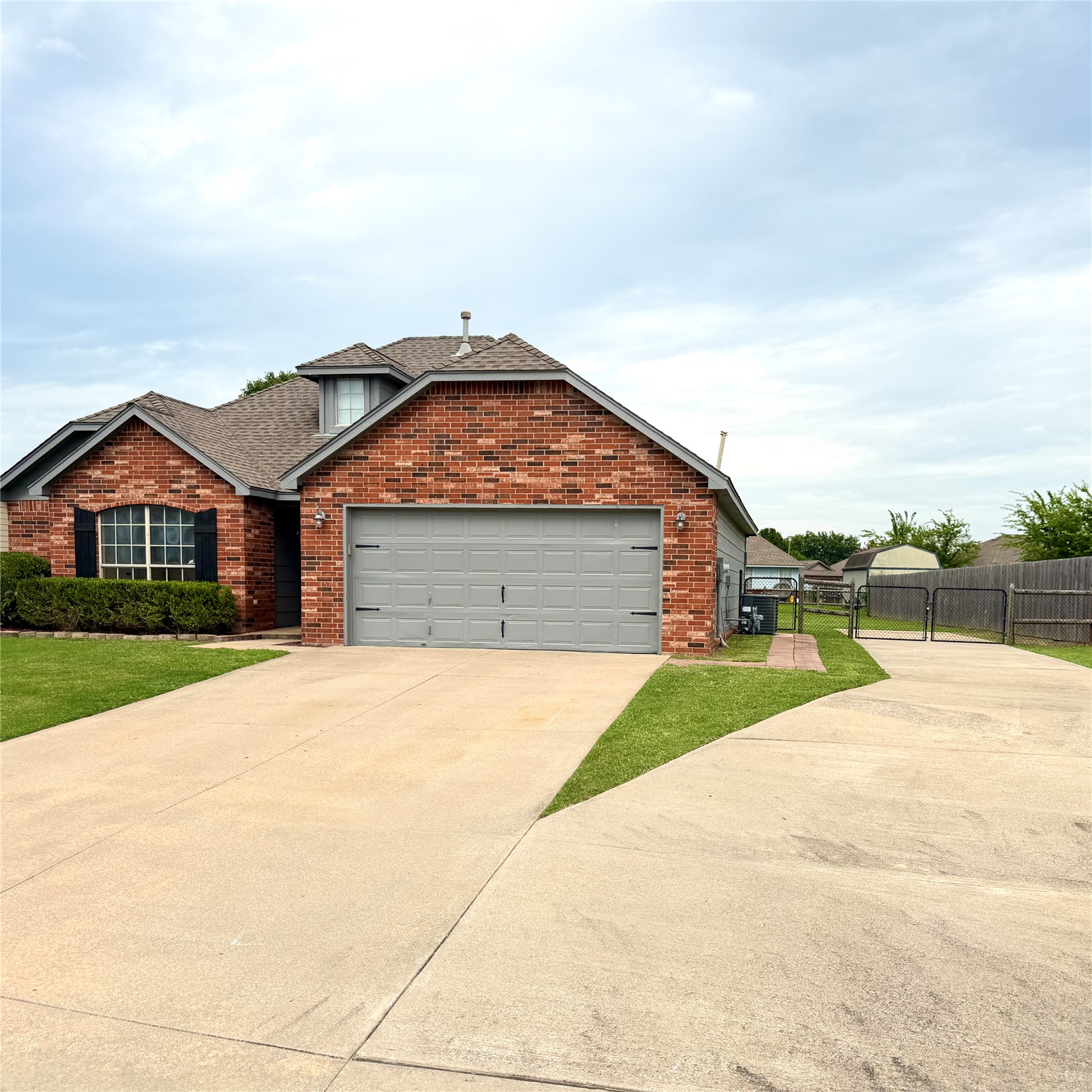 11225 S 275th Eastavenue Coweta OK 74429