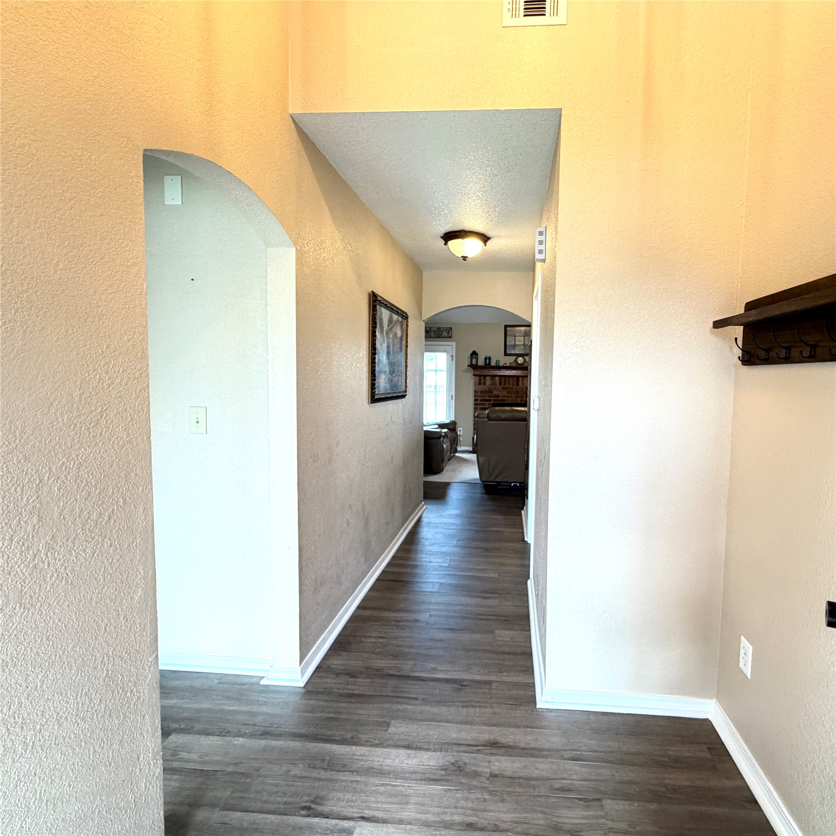 11225 S 275th Eastavenue Coweta OK 74429