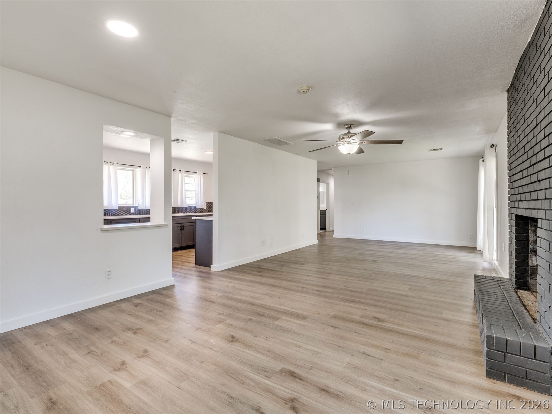5709 S 66th Eastavenue Tulsa OK 74145
