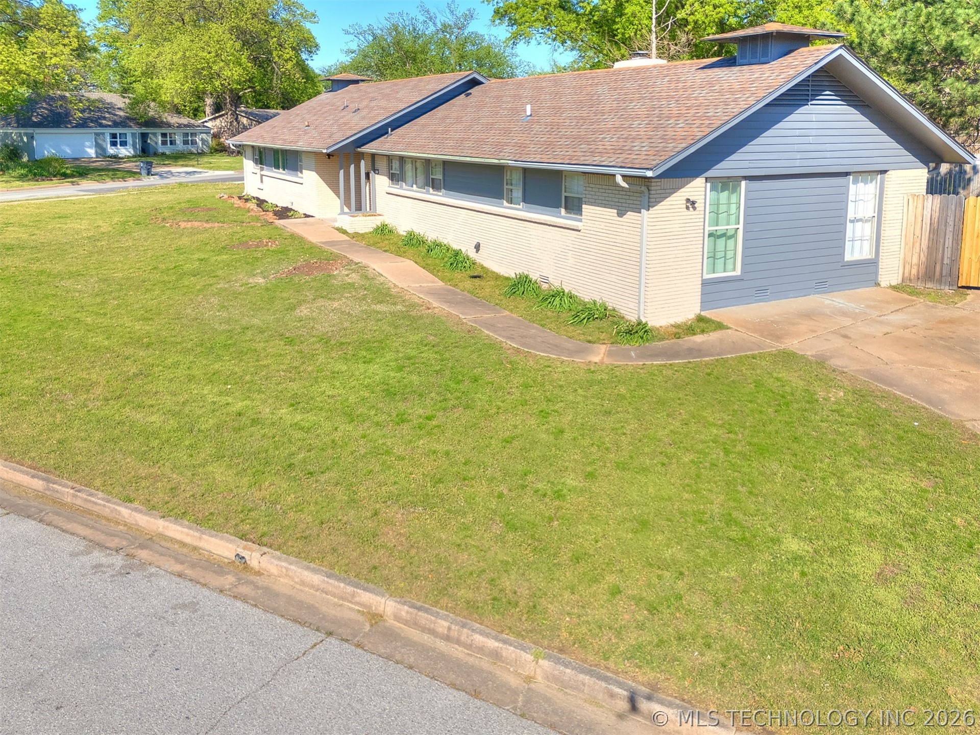 5709 S 66th Eastavenue Tulsa OK 74145